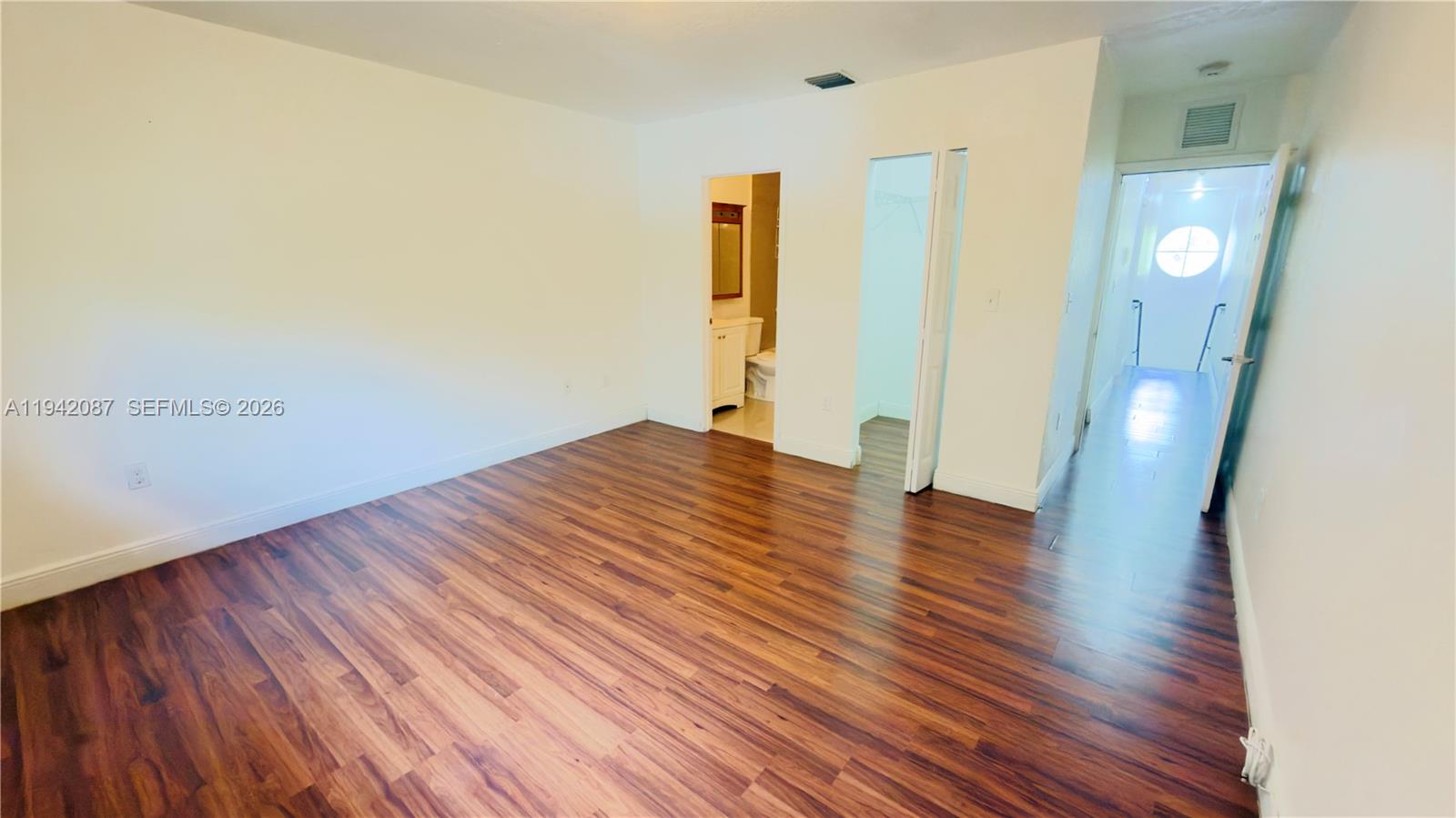   /  5850 sq. ft. $ 2026-01-09 0 Photo