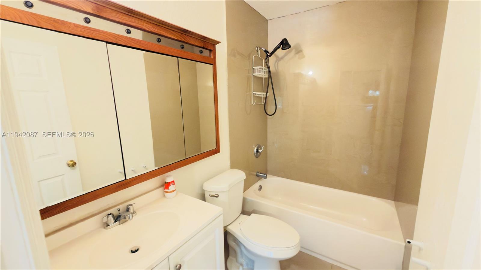   /  5850 sq. ft. $ 2026-01-09 0 Photo
