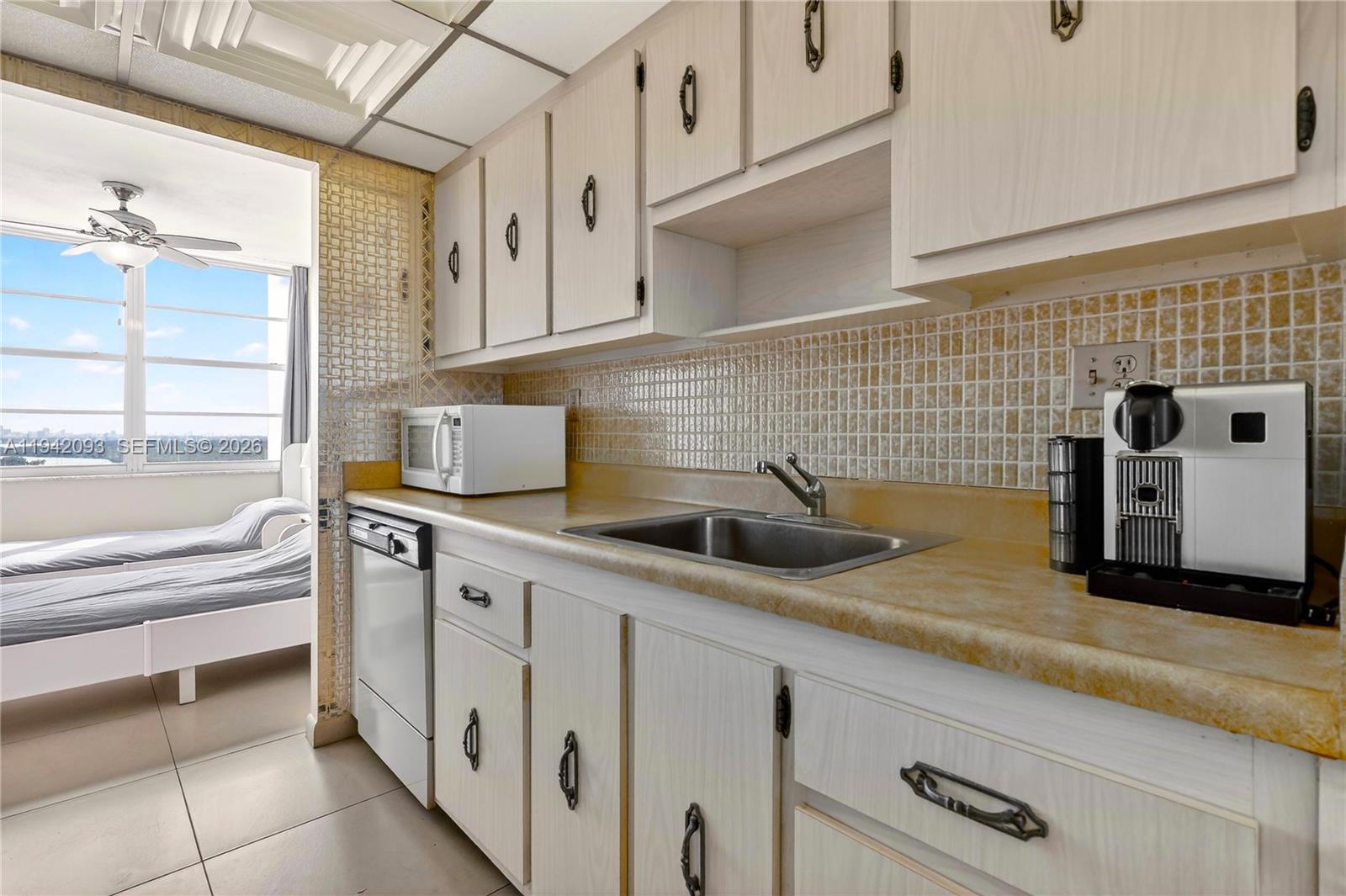 Подробнее 1905 1 / 2 1104 кв.футов $ 2026-01-09 0 Фото