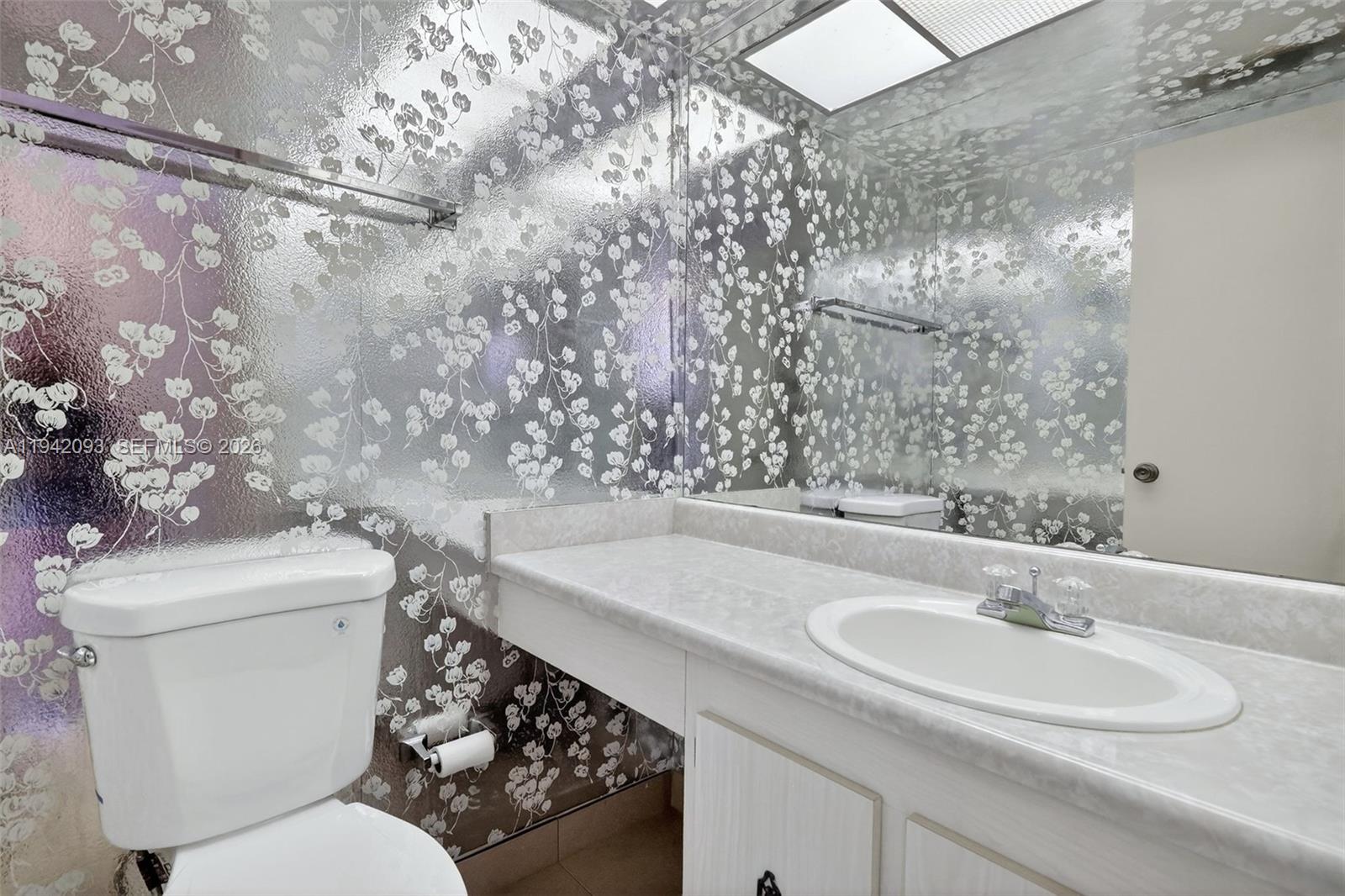 Подробнее 1905 1 / 2 1104 кв.футов $ 2026-01-09 0 Фото