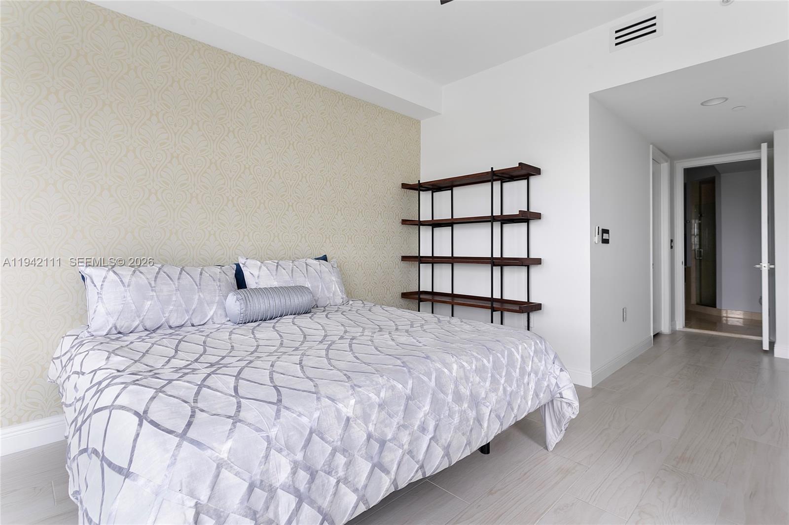 Photo of 19900 Country Club Dr #TS08, Aventura, Florida, 33180 -