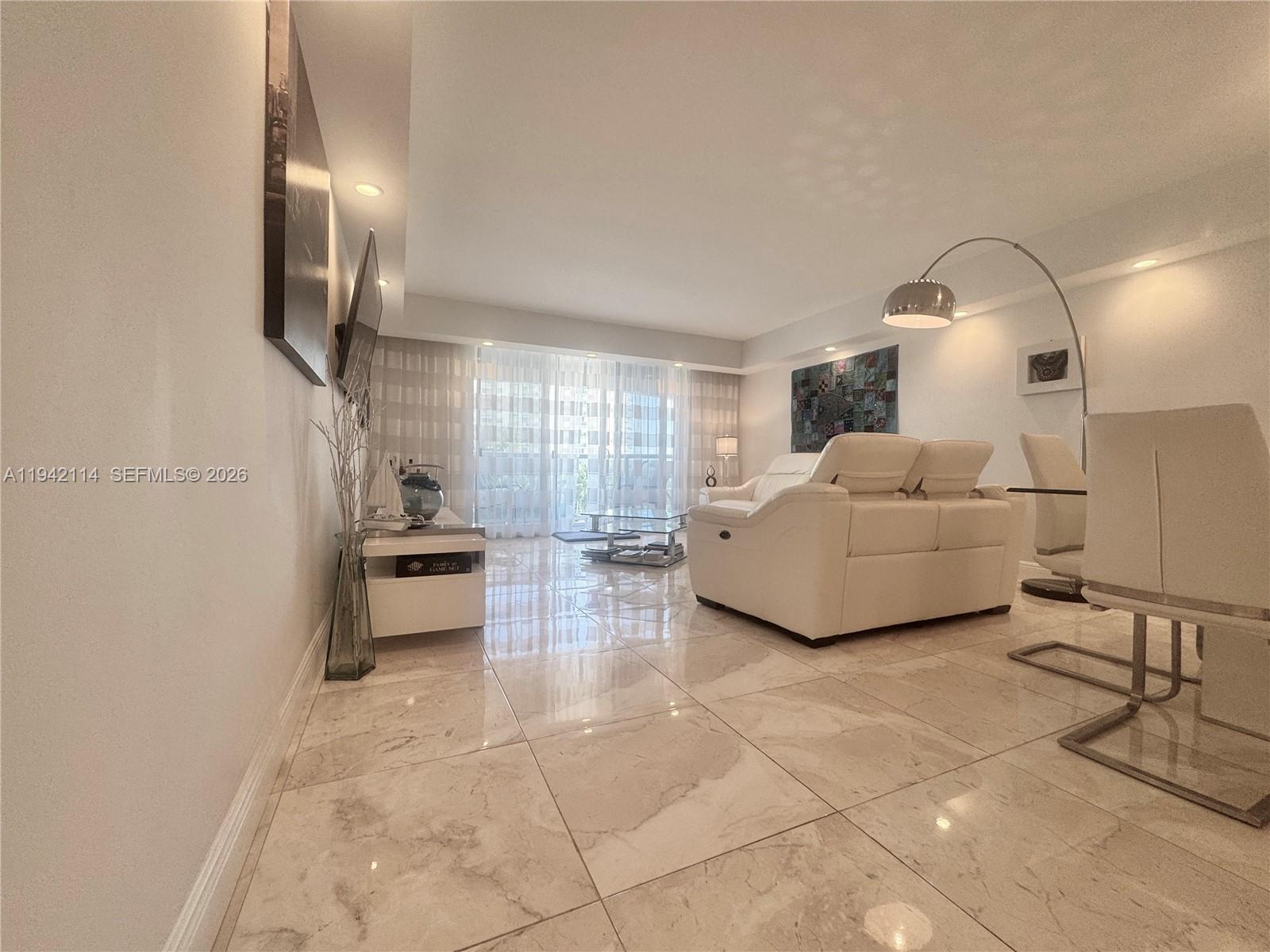 Photo of 3800 Ocean Dr  #519, Hollywood, Florida, 33019 - 