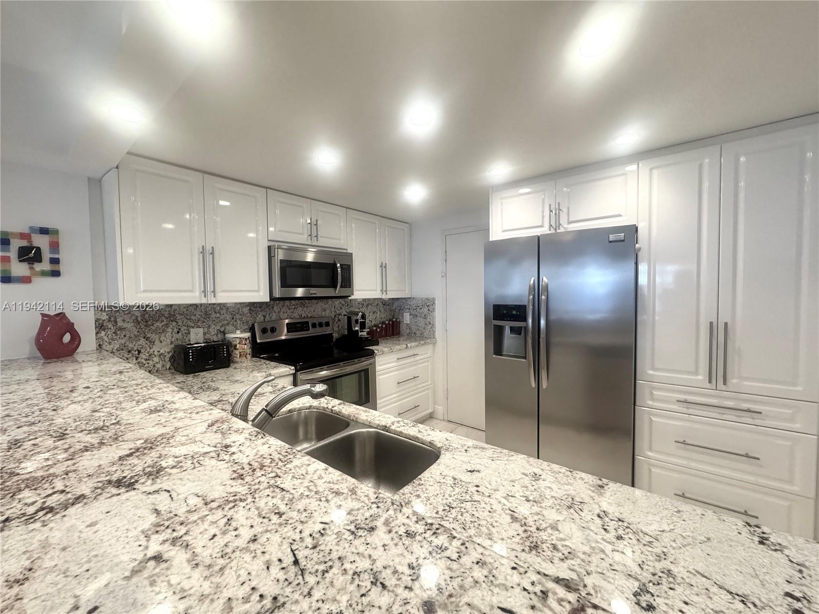 Photo of 3800 Ocean Dr  #519, Hollywood, Florida, 33019 - 