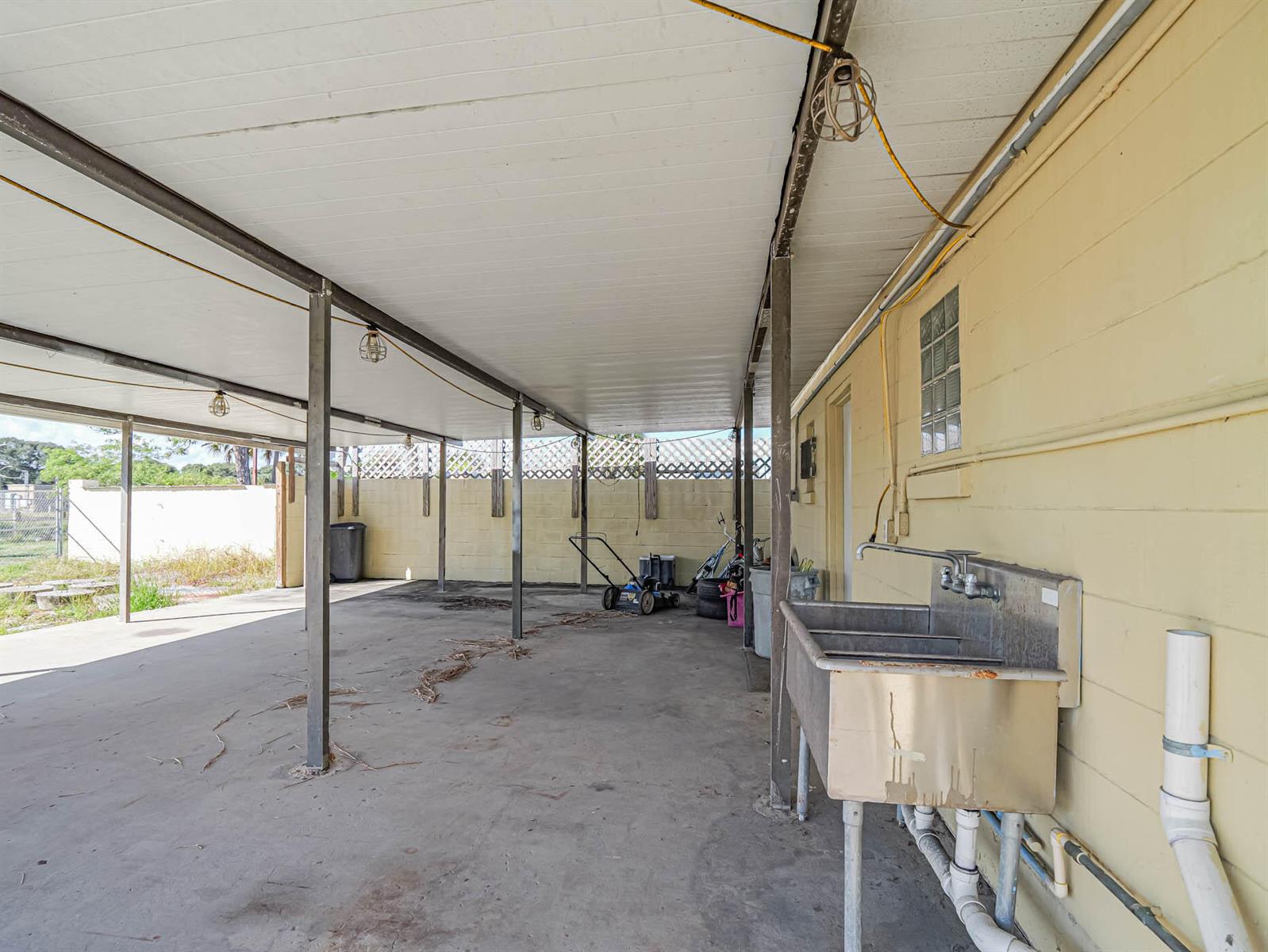 See details / 1 sq. ft. $ 2026-02-10 0 Photo