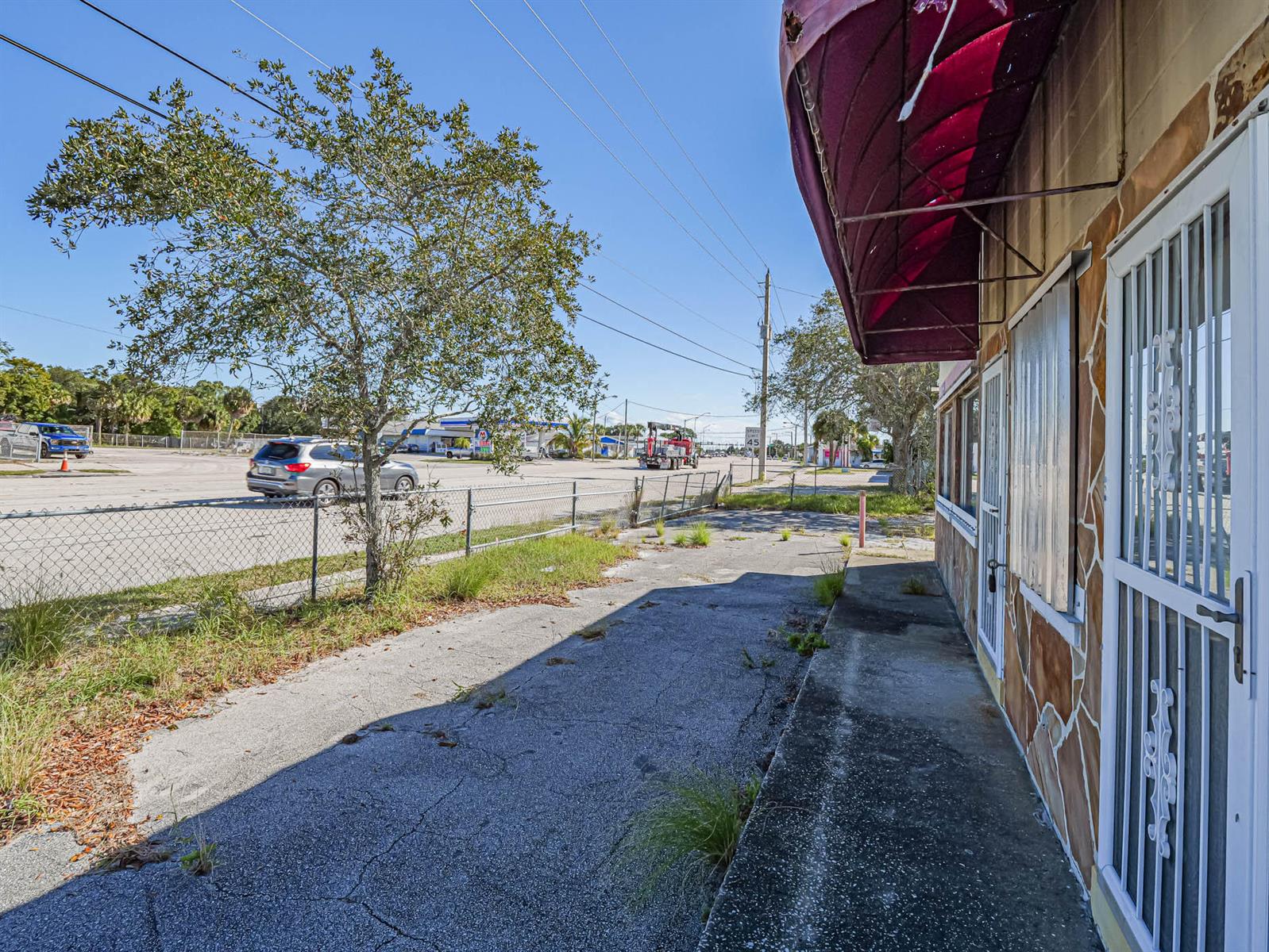 See details / 1 sq. ft. $ 2026-02-10 0 Photo