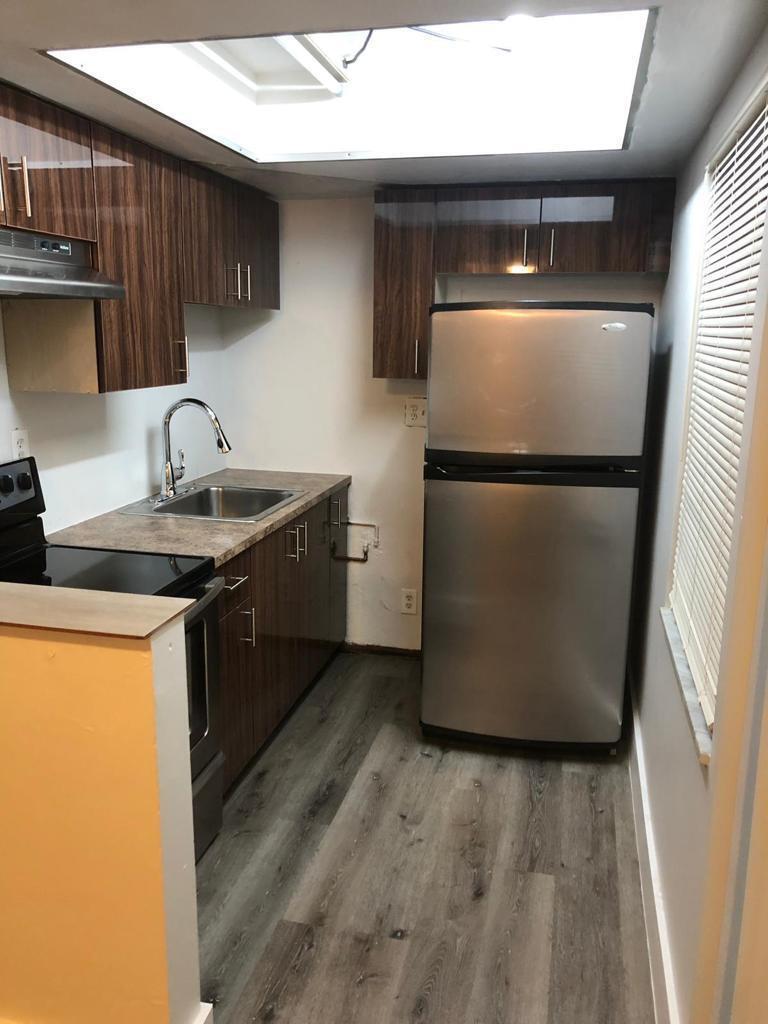 1-5  / 4 3852 sq. ft. $ 2026-06-21 0 foto