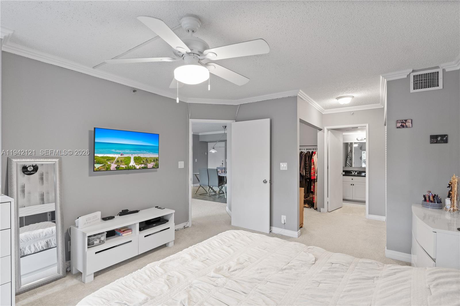 Photo of 3600 Mystic Pointe Dr  #309, Aventura, Florida, 33180 - 