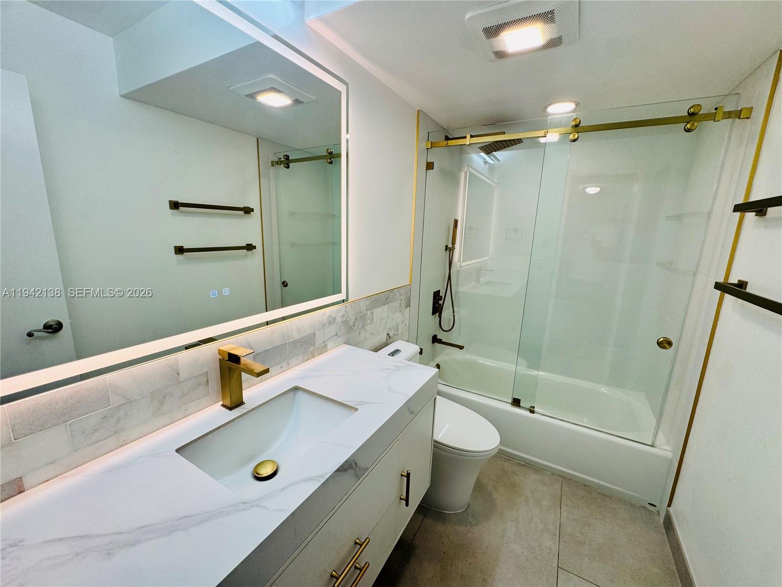 Photo of 420 12th Ave  #502, Hallandale Beach, Florida, 33009 - 
