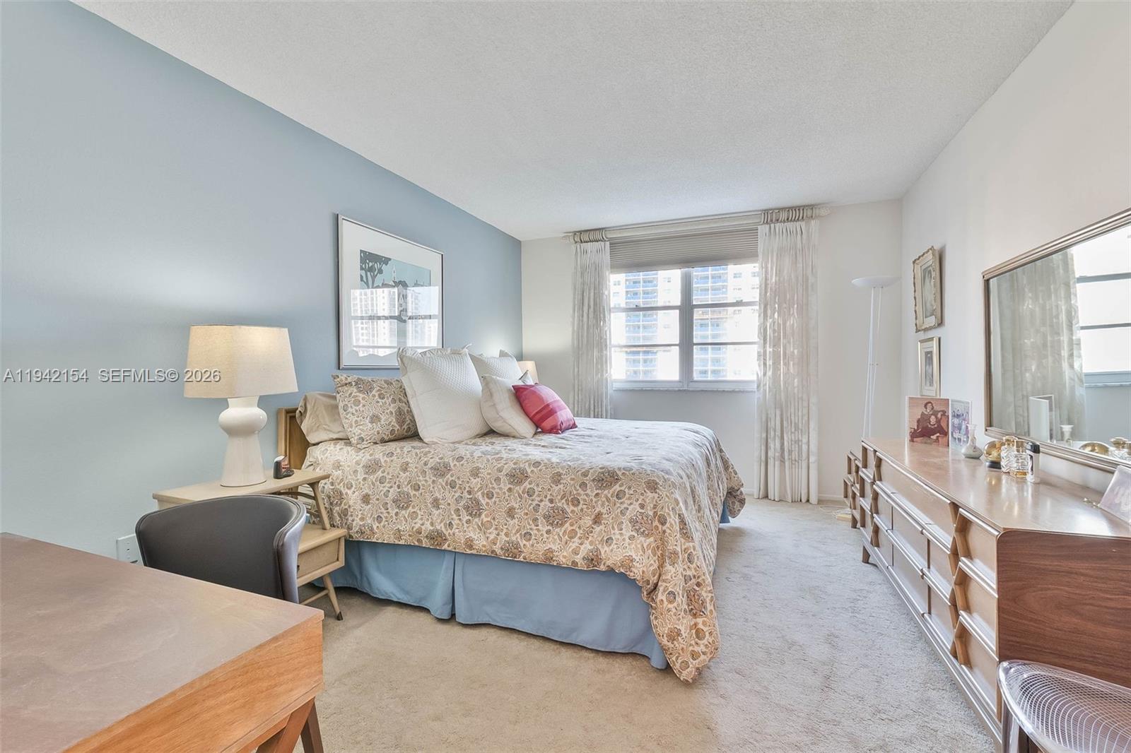 617 1 / 2 762 sq. ft. $ 2026-01-09 0 Photo