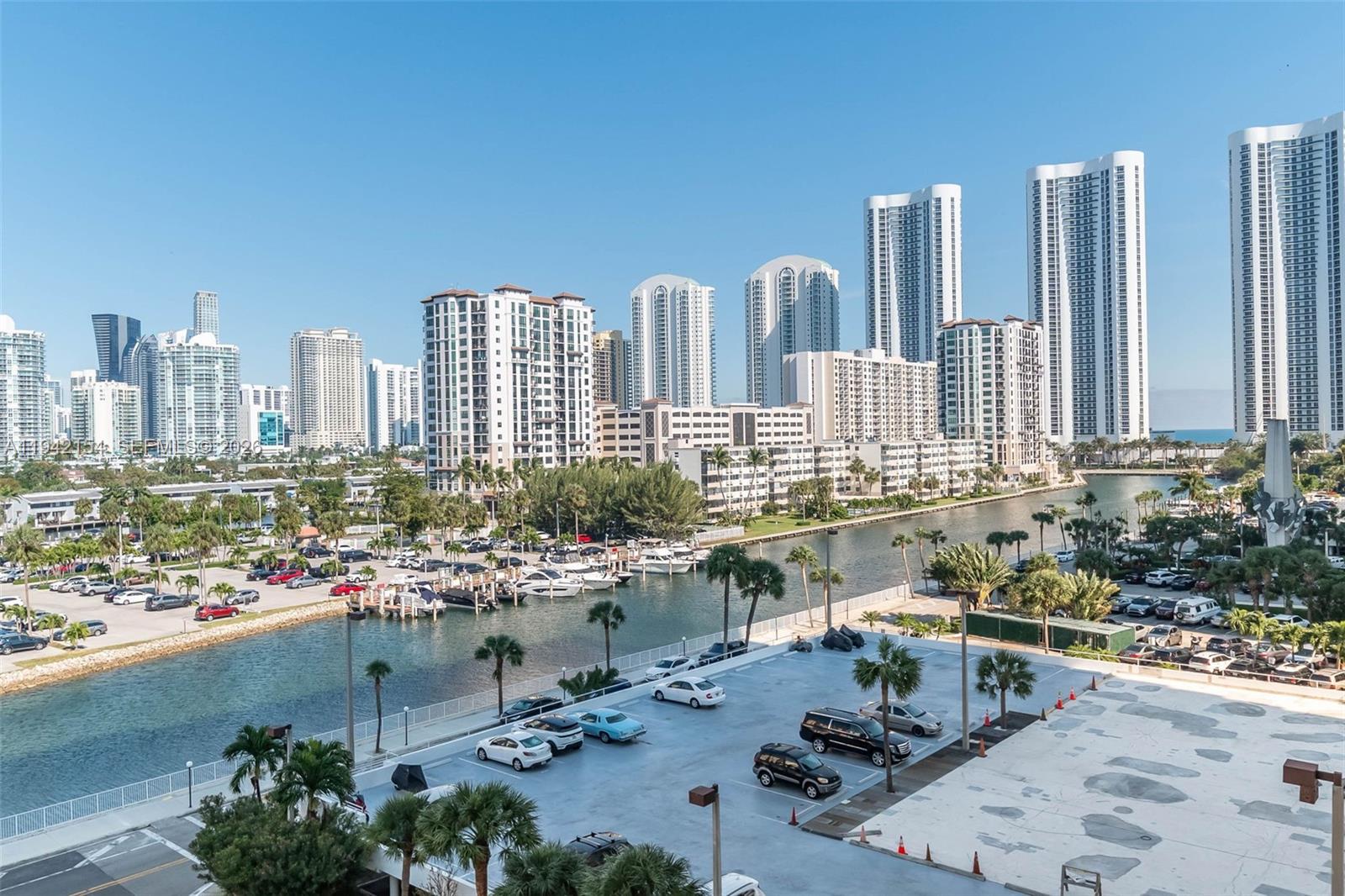 617 1 / 2 762 sq. ft. $ 2026-01-09 0 Photo