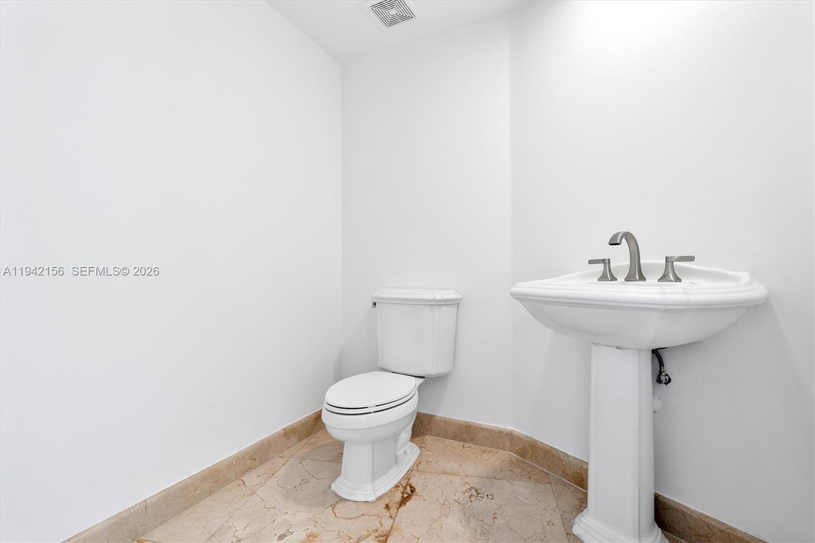 Photo of 19111 Collins Ave #1102, Sunny Isles Beach, Florida, 33160 -