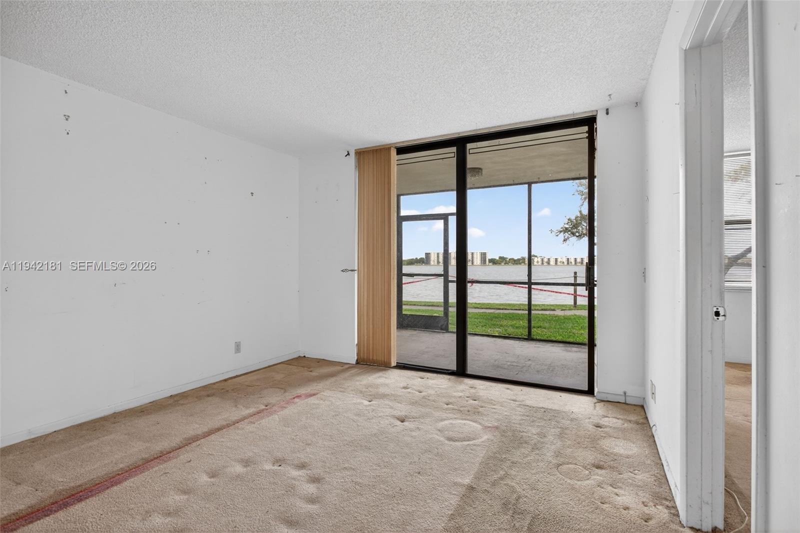 104 2 / 2 920 sq. ft. $ 2026-01-09 0 Photo