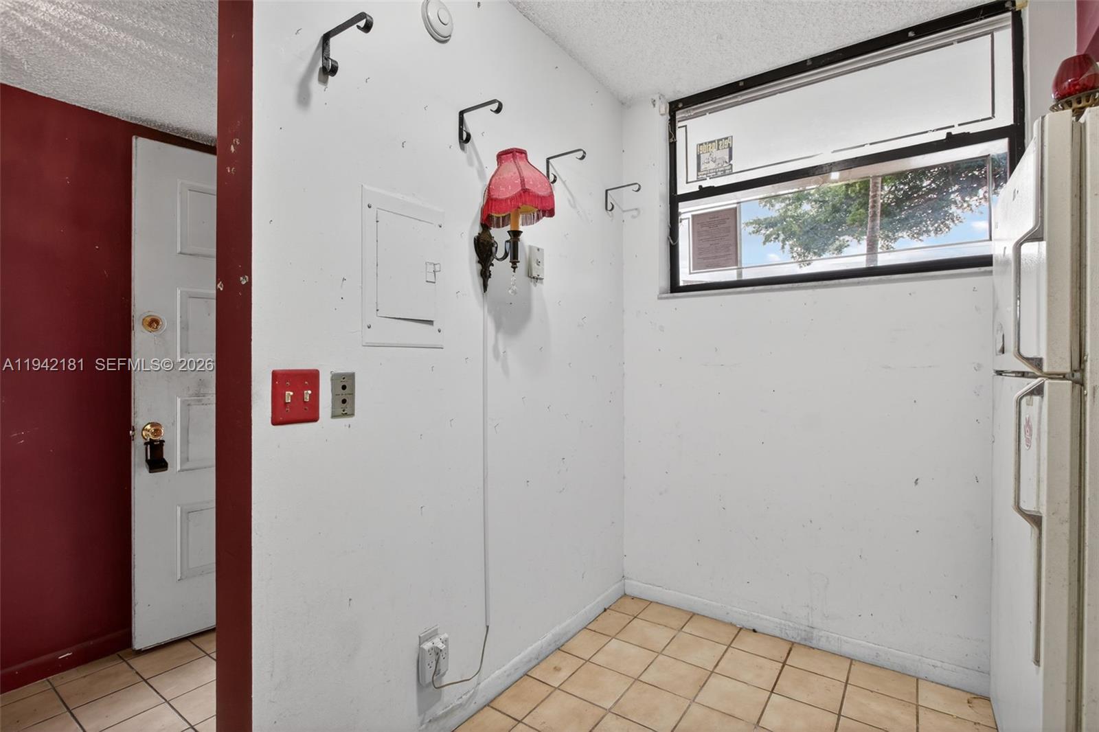 104 2 / 2 920 sq. ft. $ 2026-01-09 0 Photo