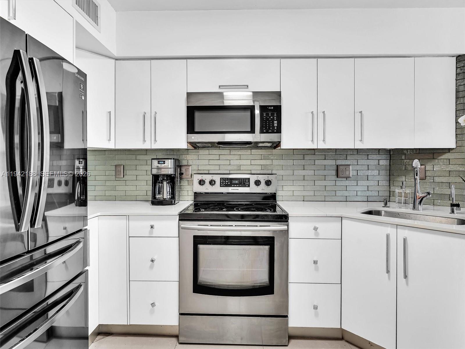 Photo of 3530 Mystic Pointe Dr  #2502, Aventura, Florida, 33180 - 