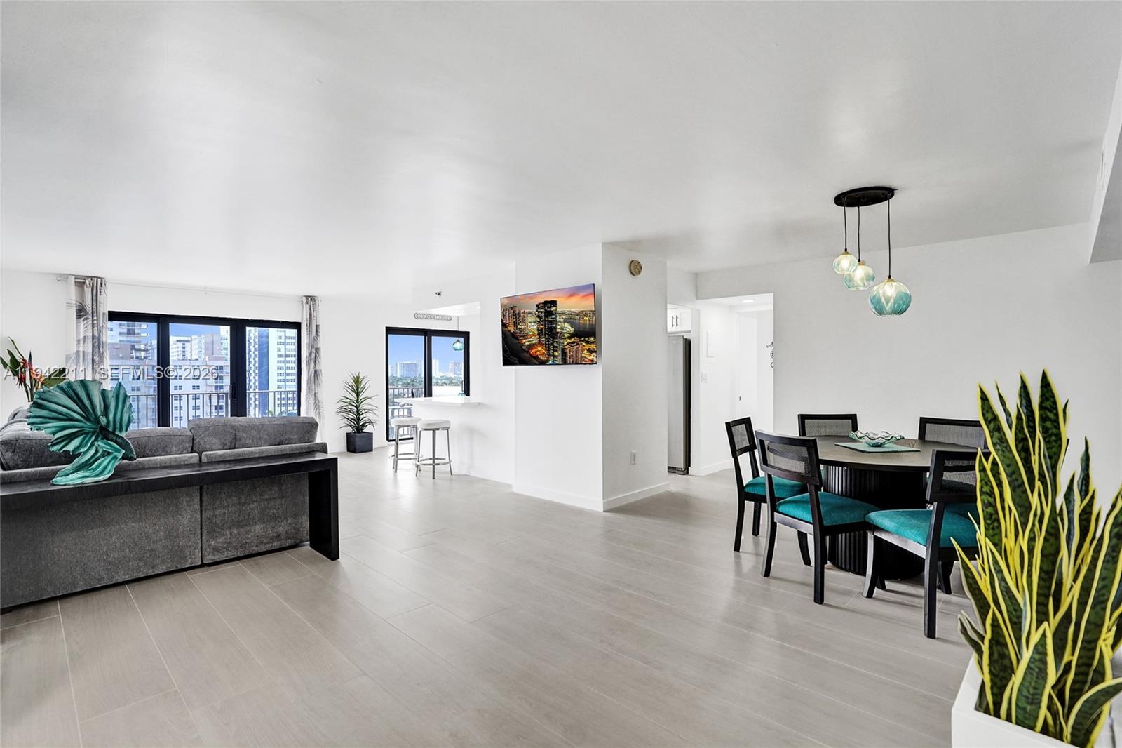 Photo of 1201 Ocean Dr  #908S, Hollywood, Florida, 33019 - 