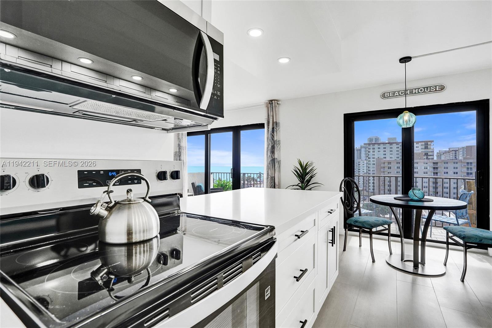 Photo of 1201 Ocean Dr  #908S, Hollywood, Florida, 33019 - 