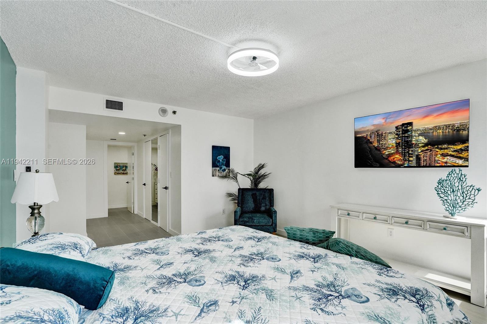 Photo of 1201 Ocean Dr  #908S, Hollywood, Florida, 33019 - 