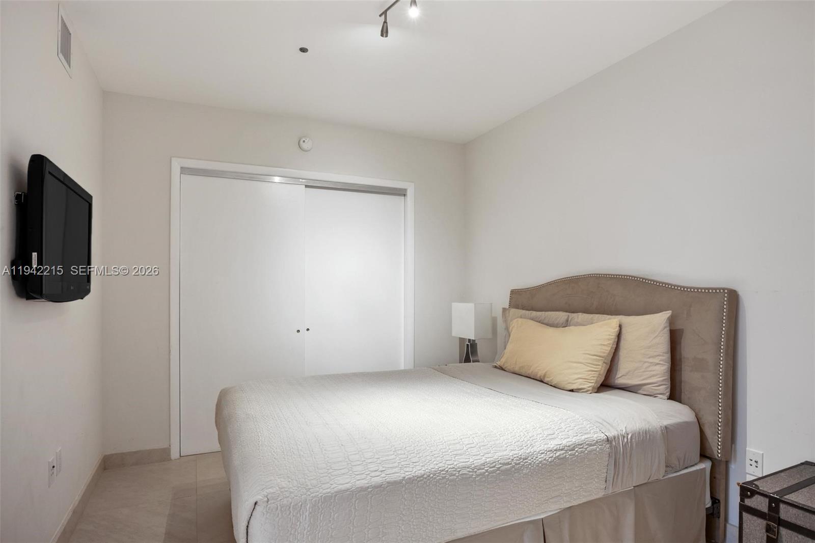 2110 2 / 2 1337 sq. ft. $ 2026-01-09 0 foto