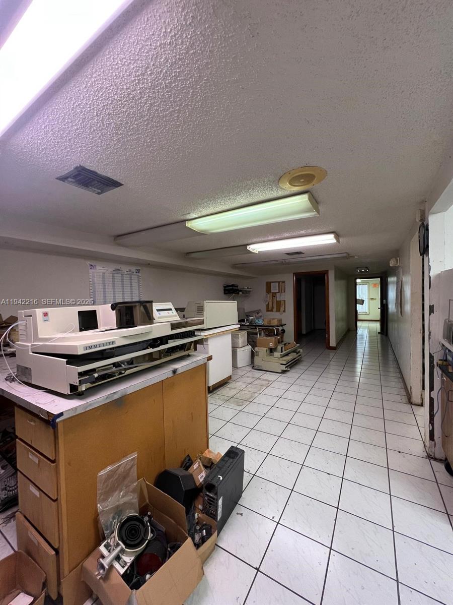 1406  /   sq. ft. $ 2026-01-09 0 Photo