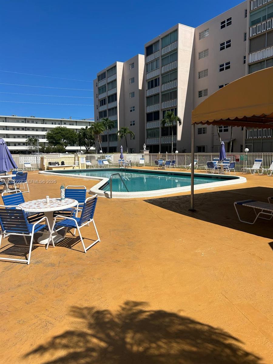 Photo of 500 12th Ave  #304, Hallandale Beach, Florida, 33009 - 