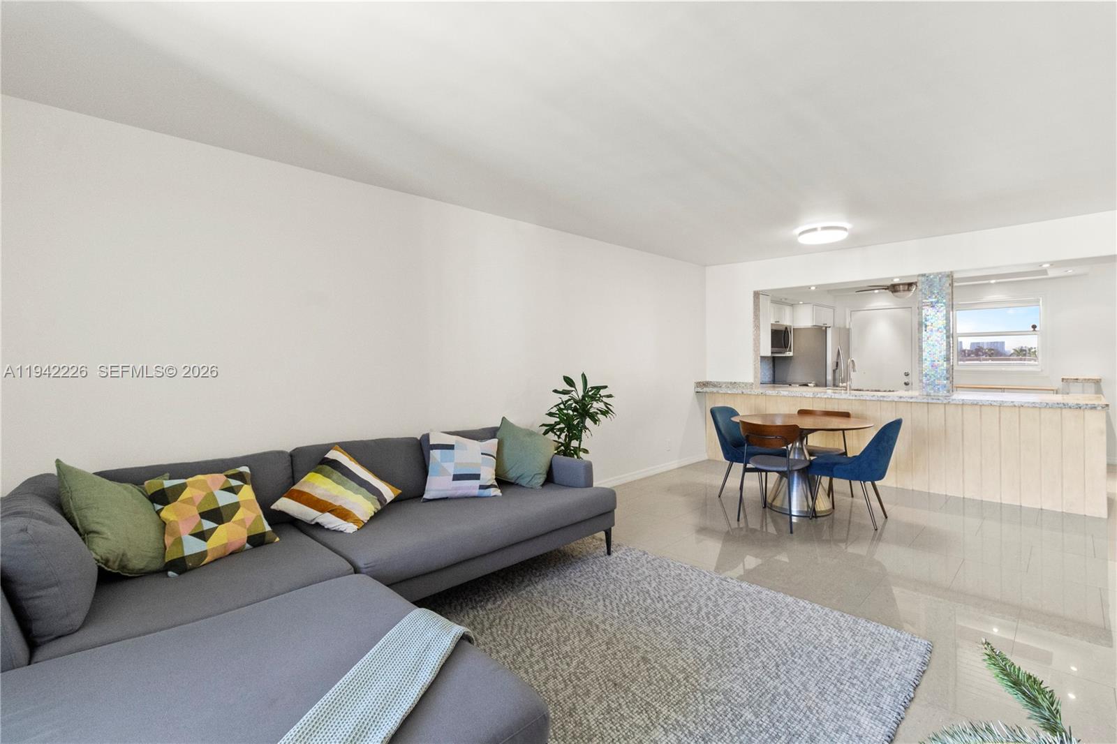 Photo of 301 14th Ave  #601, Hallandale Beach, Florida, 33009 - 