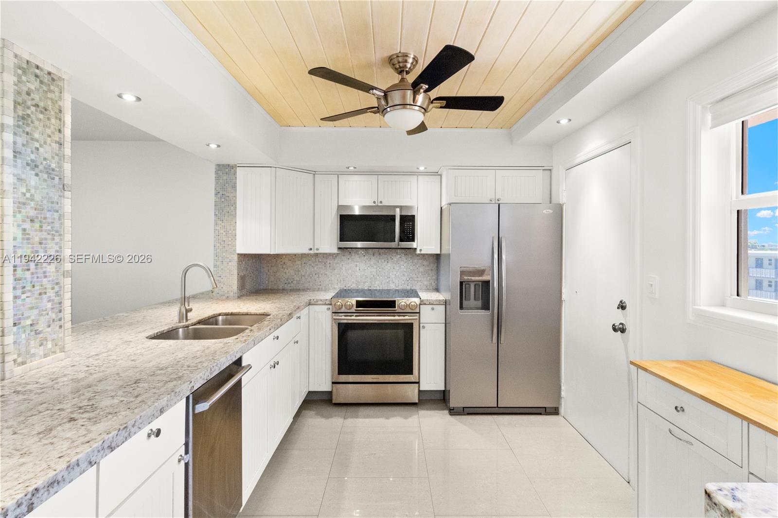 Photo of 301 14th Ave  #601, Hallandale Beach, Florida, 33009 - 