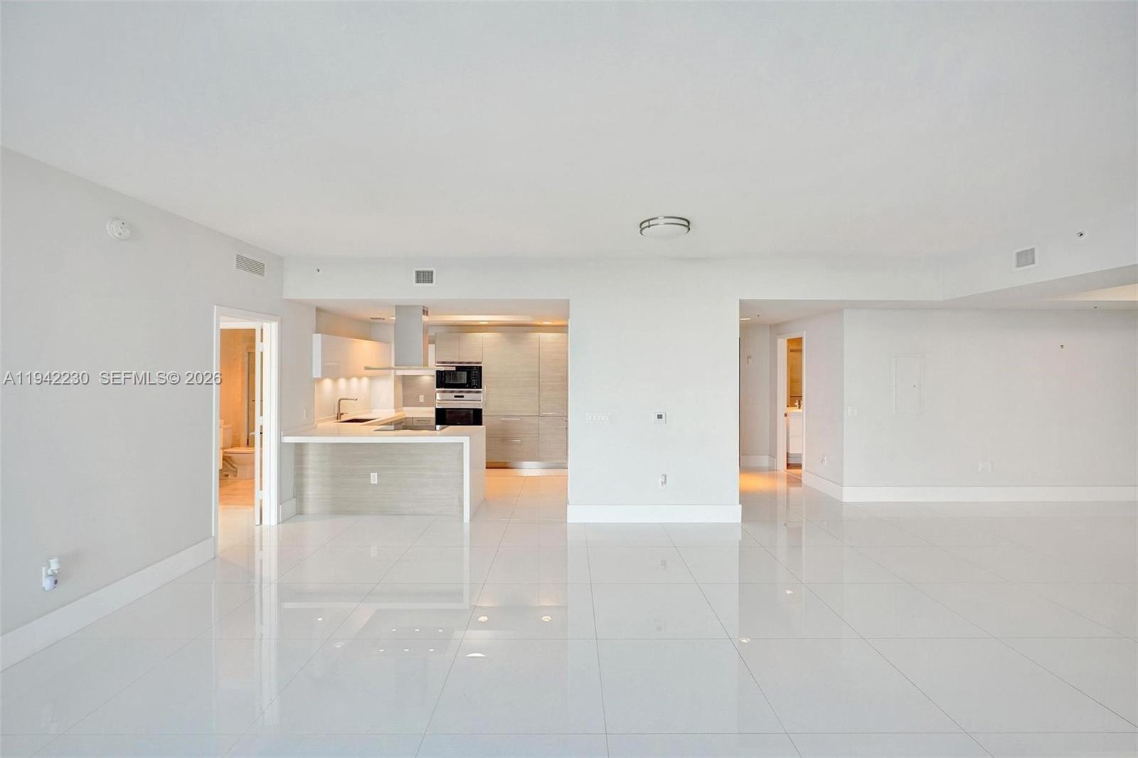 Photo of 17301 Biscayne Blvd  #708, North Miami Beach, Florida, 33160 - 