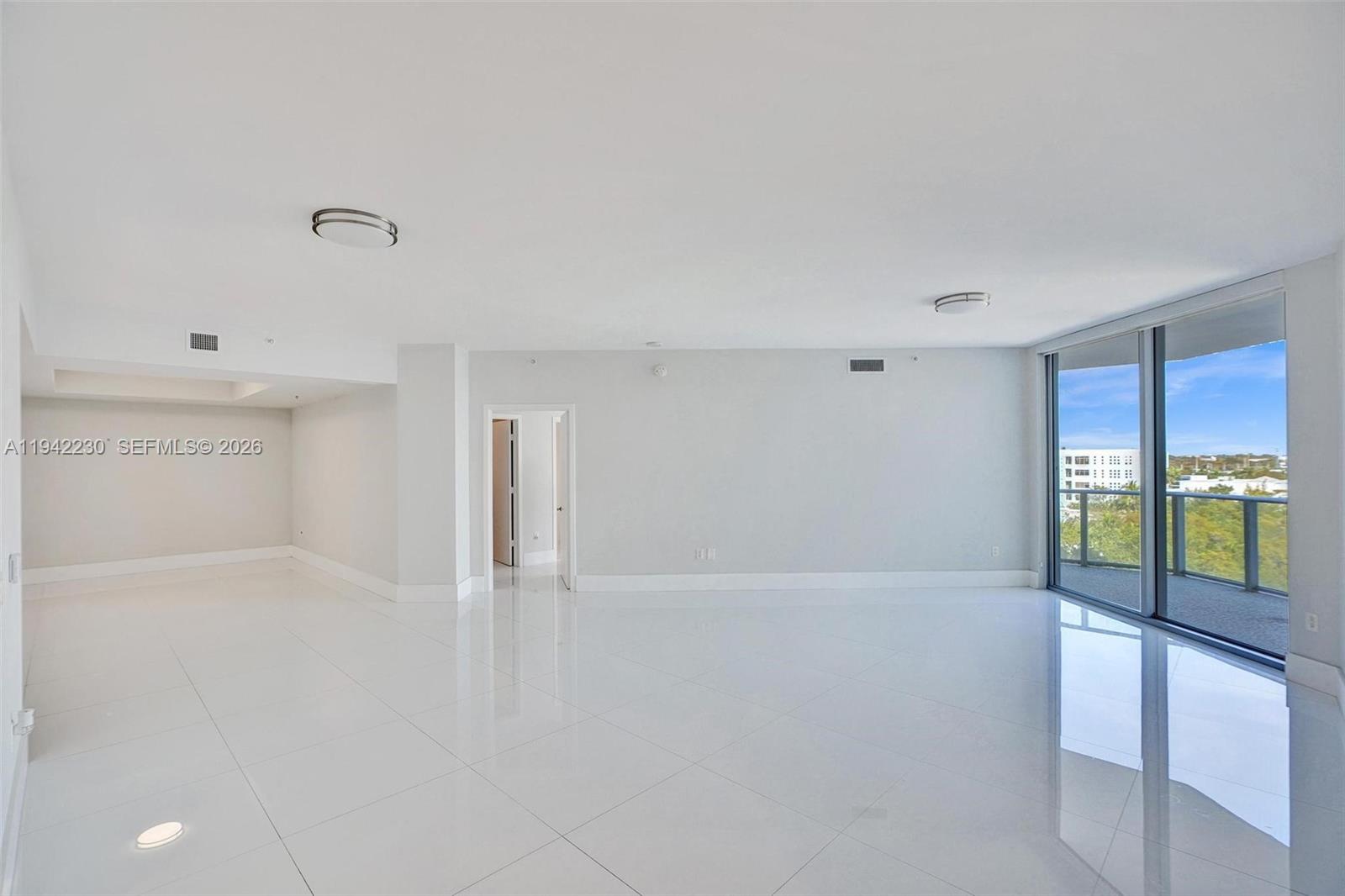 Photo of 17301 Biscayne Blvd  #708, North Miami Beach, Florida, 33160 - 