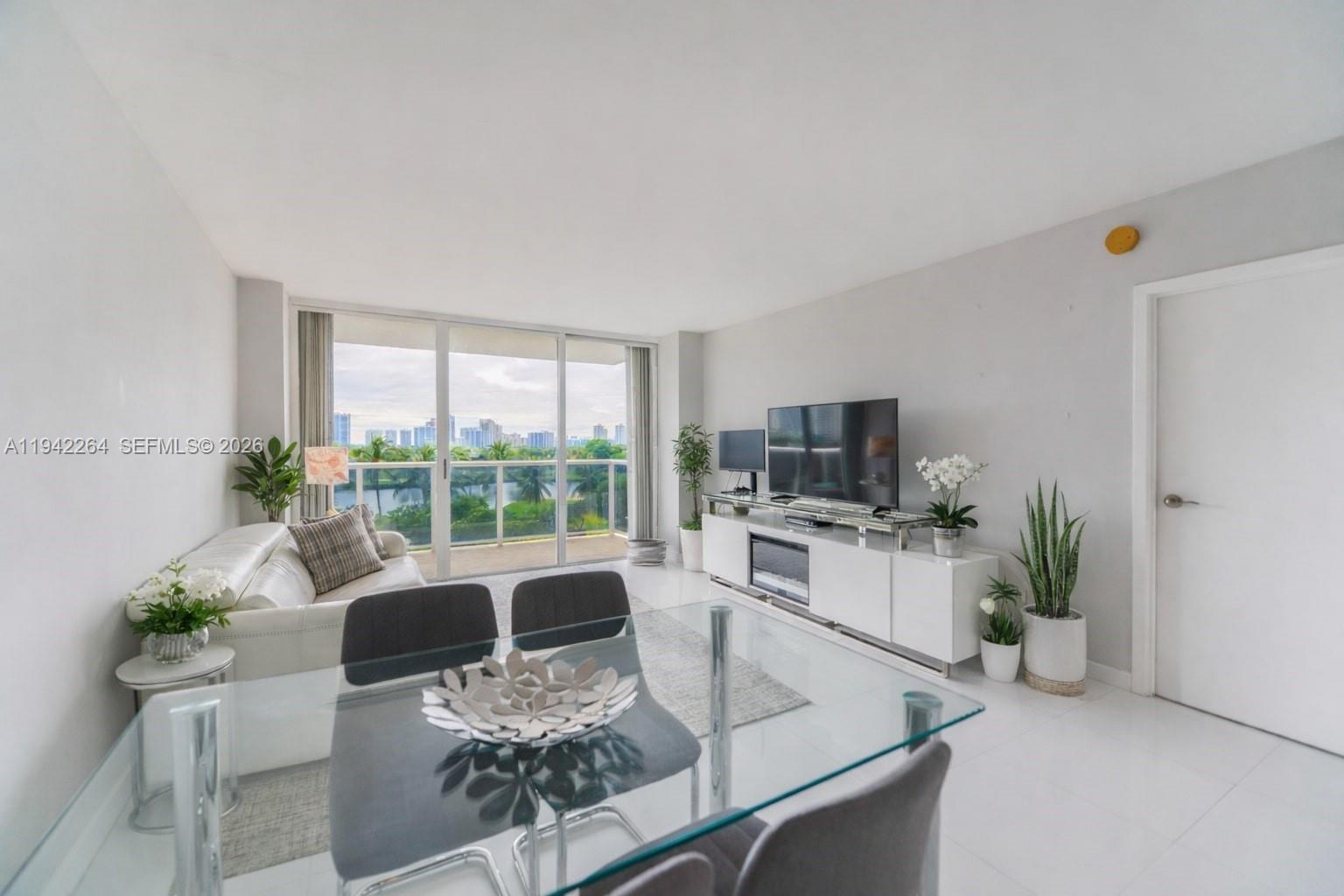 Photo of 3625 Country Club Dr #607, Aventura, Florida, 33180 -