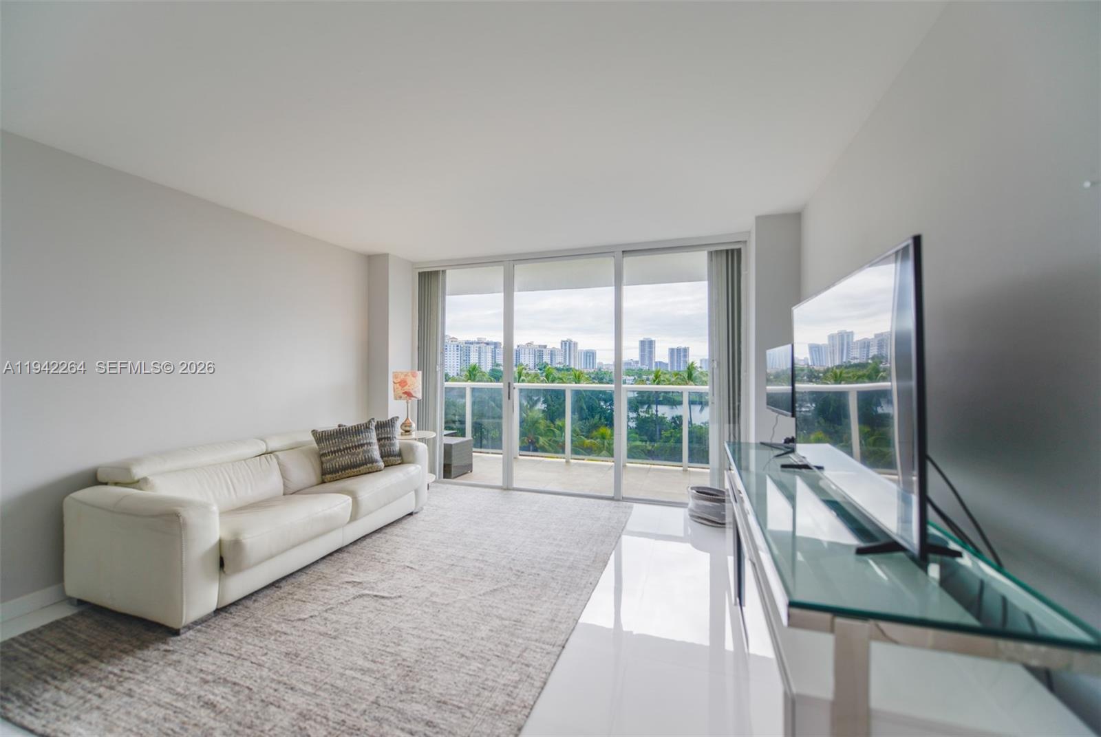 Photo of 3625 Country Club Dr #607, Aventura, Florida, 33180 -