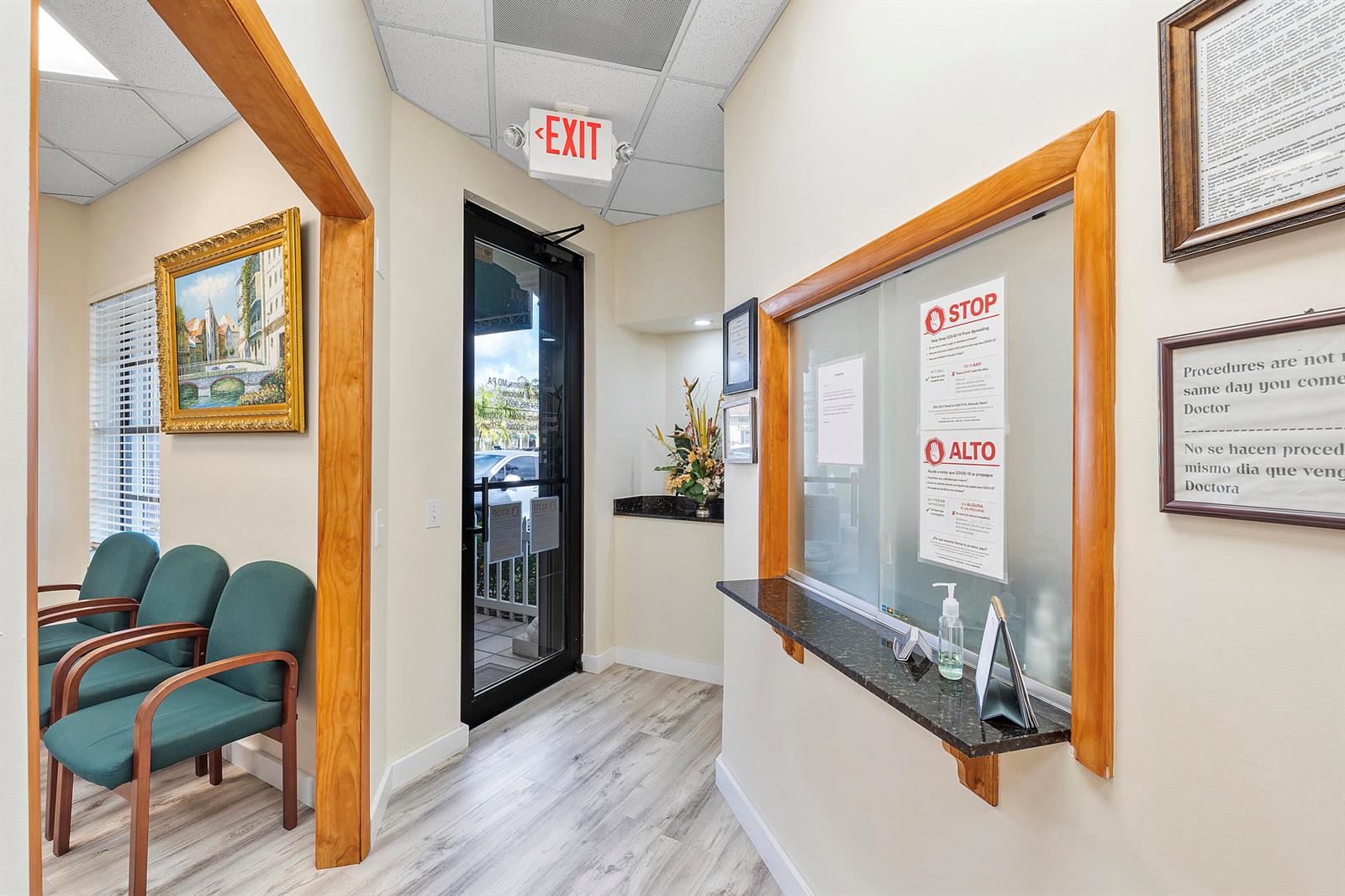 Подробнее 101 / 2 кв.футов $ 2026-06-17 0 Фото