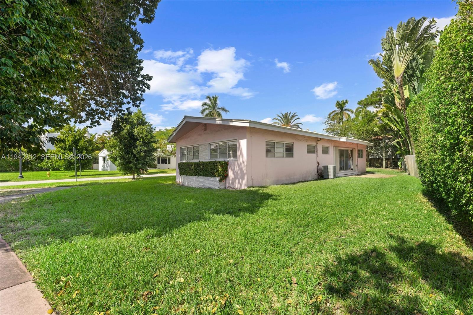 Подробнее / кв.футов $ 2026-01-09 0 Фото