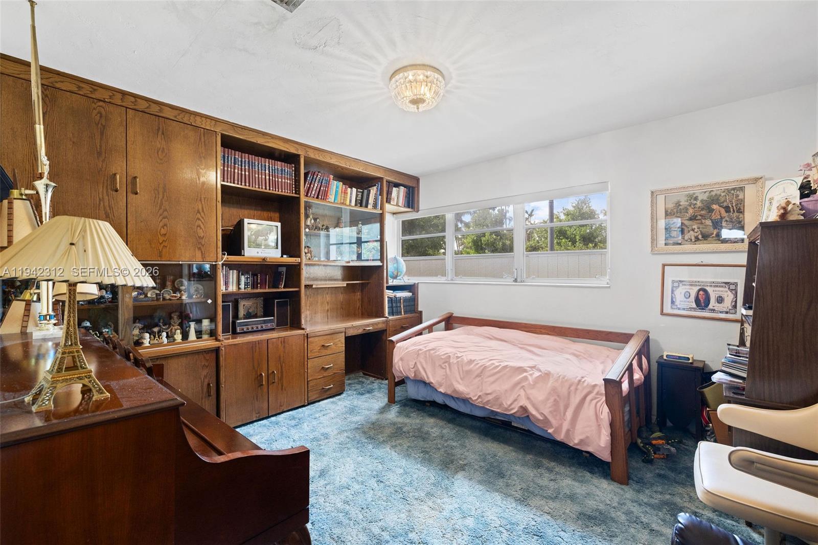 Подробнее / кв.футов $ 2026-01-09 0 Фото