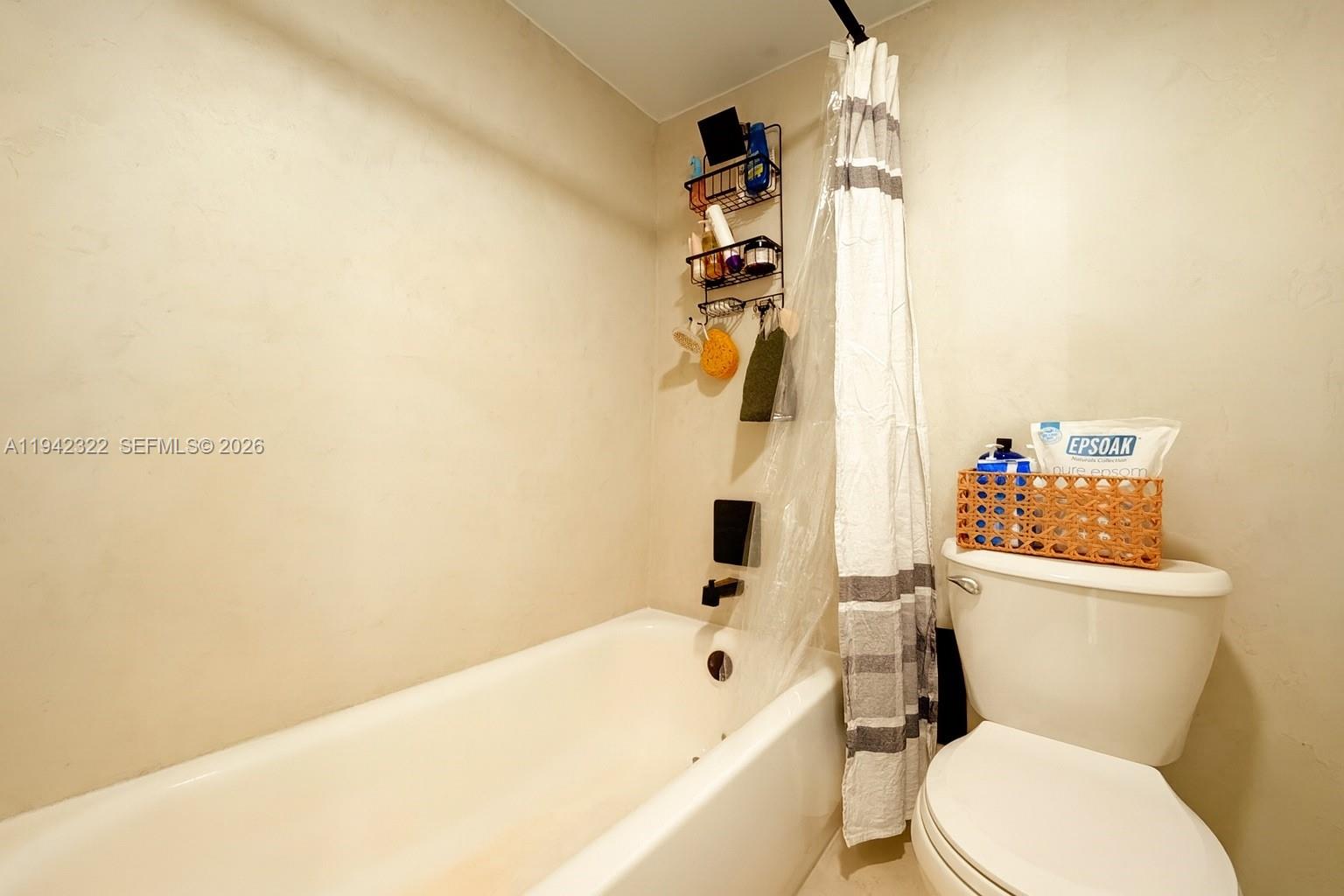 Photo of 3401 Country Club Dr  #716, Aventura, Florida, 33180 - 