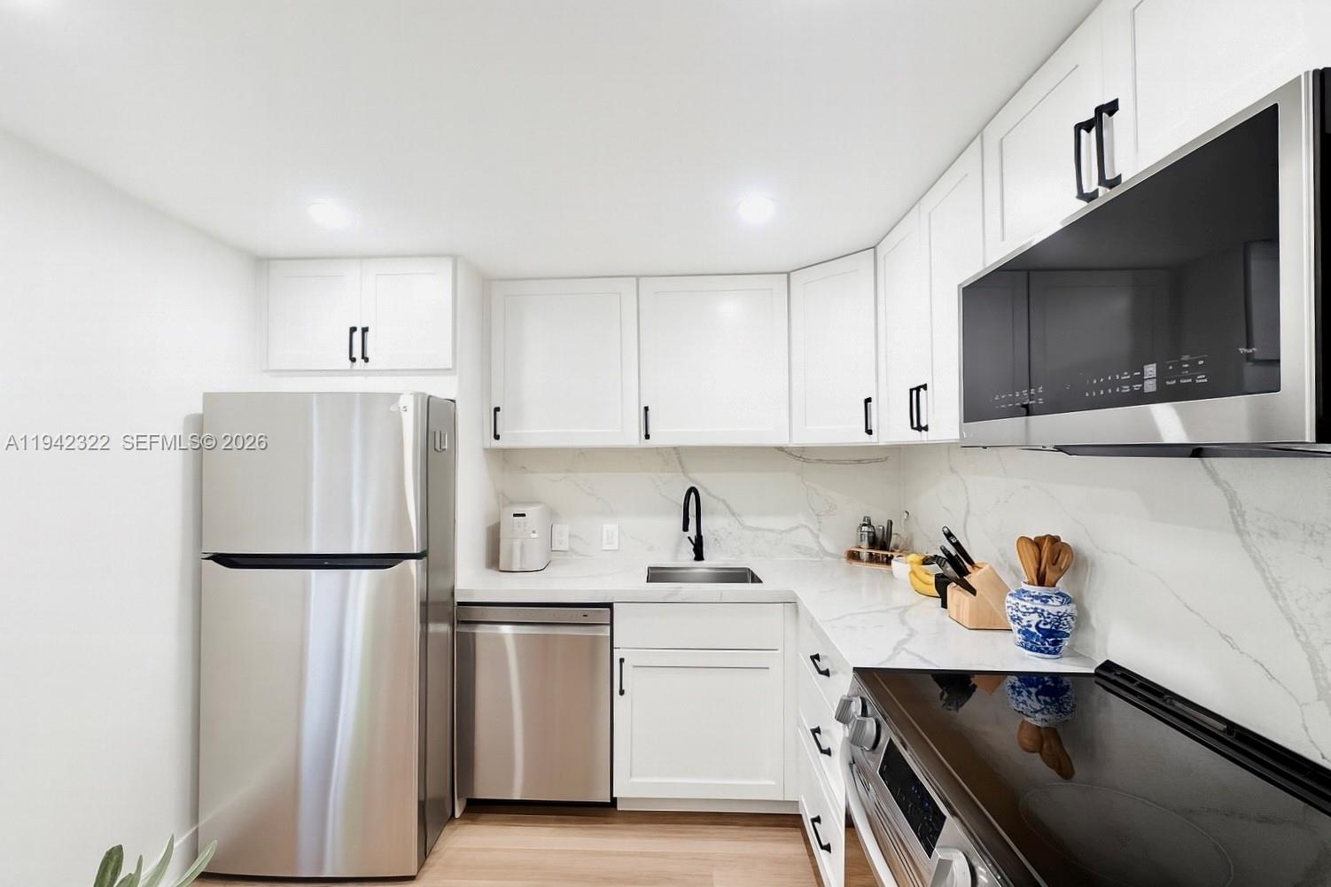 Photo of 3401 Country Club Dr  #716, Aventura, Florida, 33180 - 