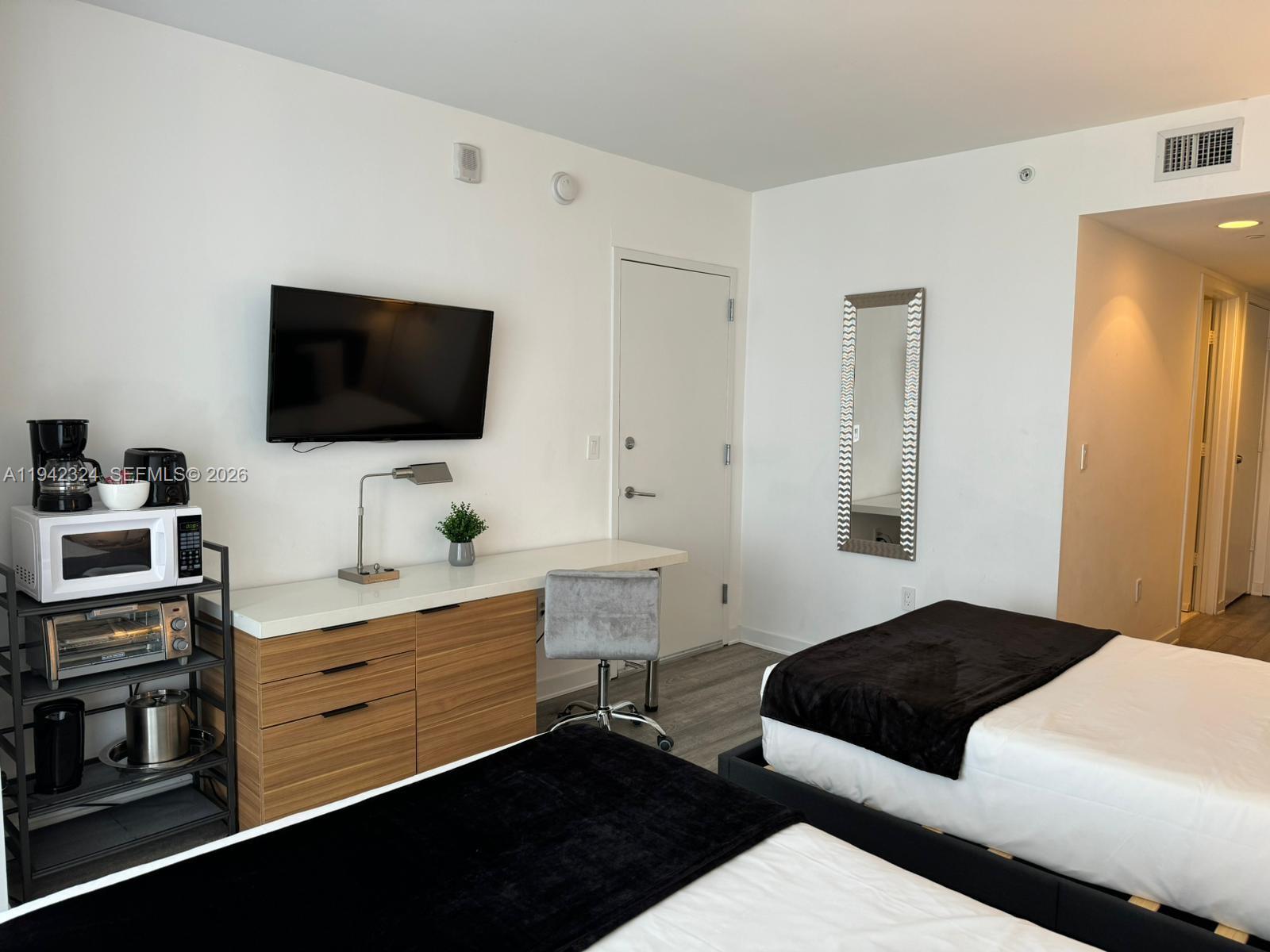 Photo of 2602 Hallandale Beach Blvd #R2508, Hallandale Beach, Florida, 33009 -