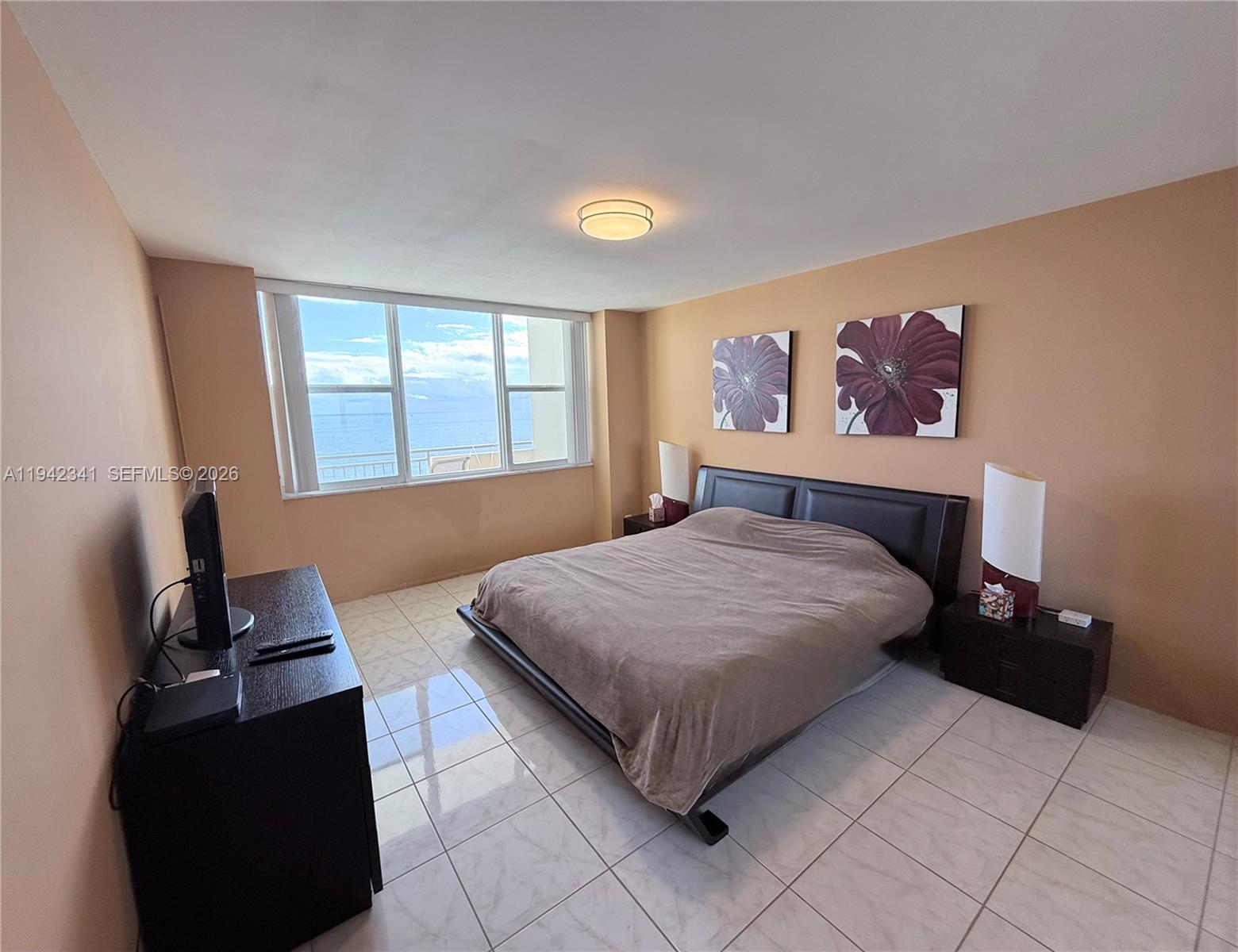 Photo of 3180 Ocean Dr  #1712, Hallandale Beach, Florida, 33009 - 