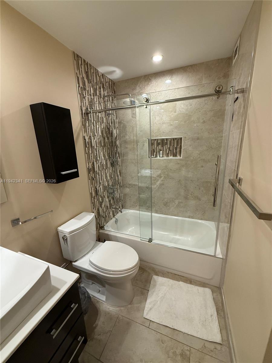 Photo of 3180 Ocean Dr  #1712, Hallandale Beach, Florida, 33009 - 