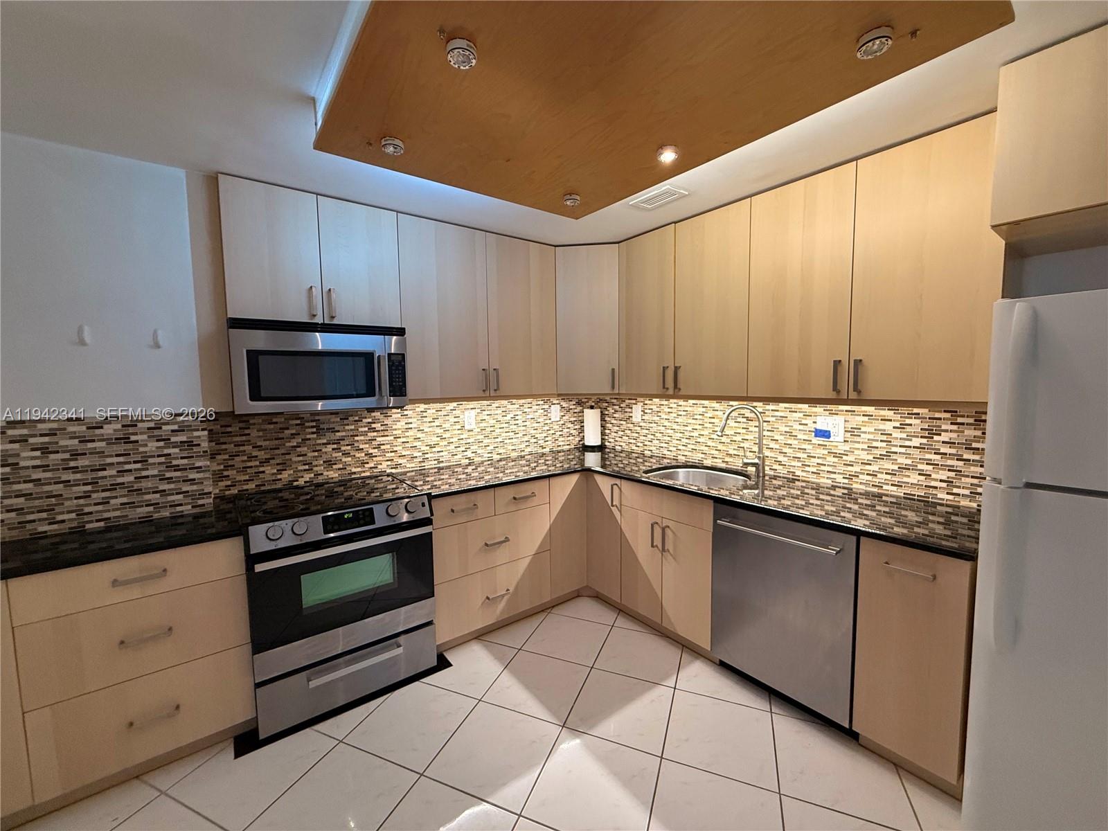 Photo of 3180 Ocean Dr  #1712, Hallandale Beach, Florida, 33009 - 