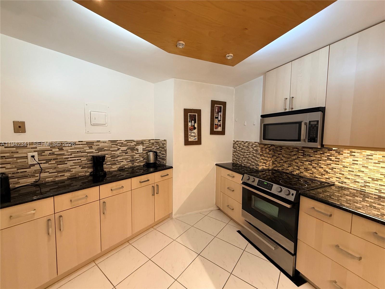 Photo of 3180 Ocean Dr  #1712, Hallandale Beach, Florida, 33009 - 