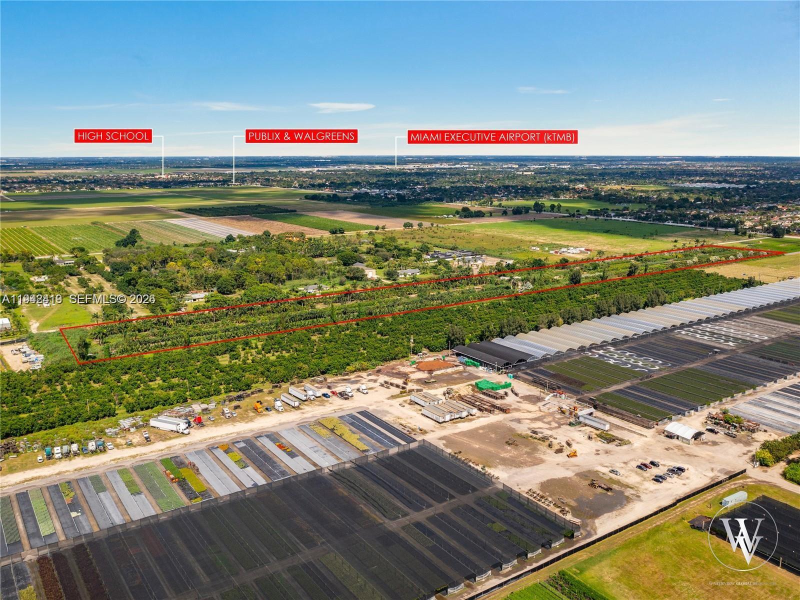   /   кв.футов $ 2026-01-09 0 Фото