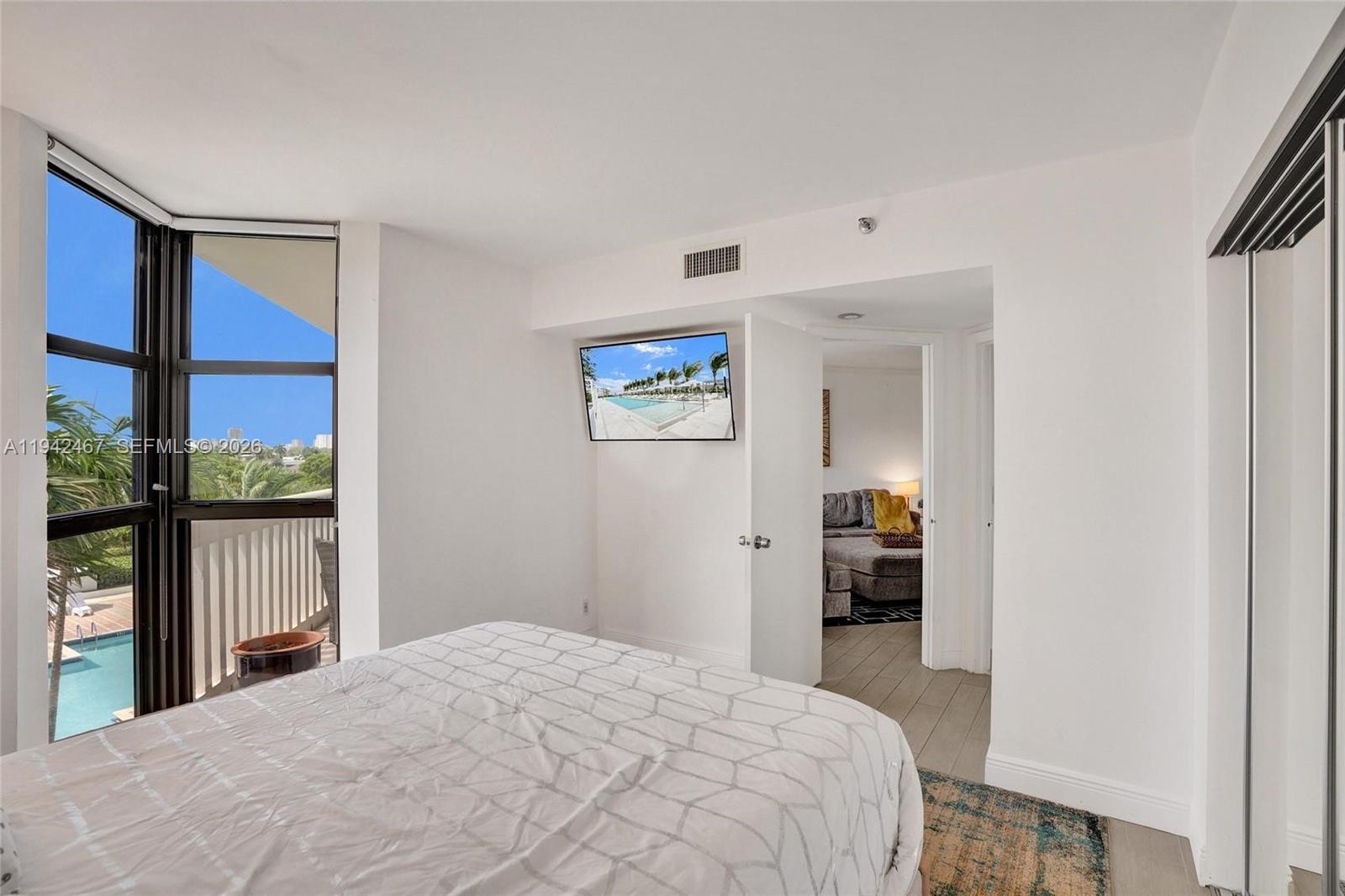 503 3 / 3 1840 sq. ft. $ 2026-01-09 0 foto