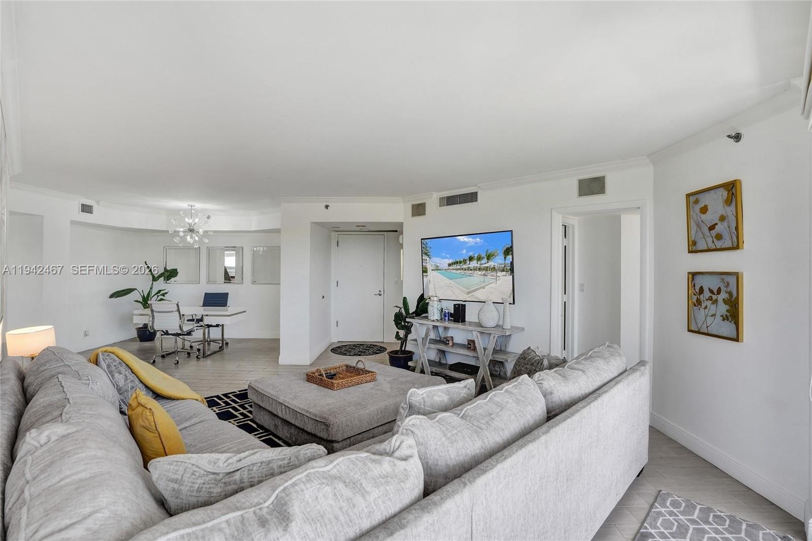 503 3 / 3 1840 sq. ft. $ 2026-01-09 0 foto