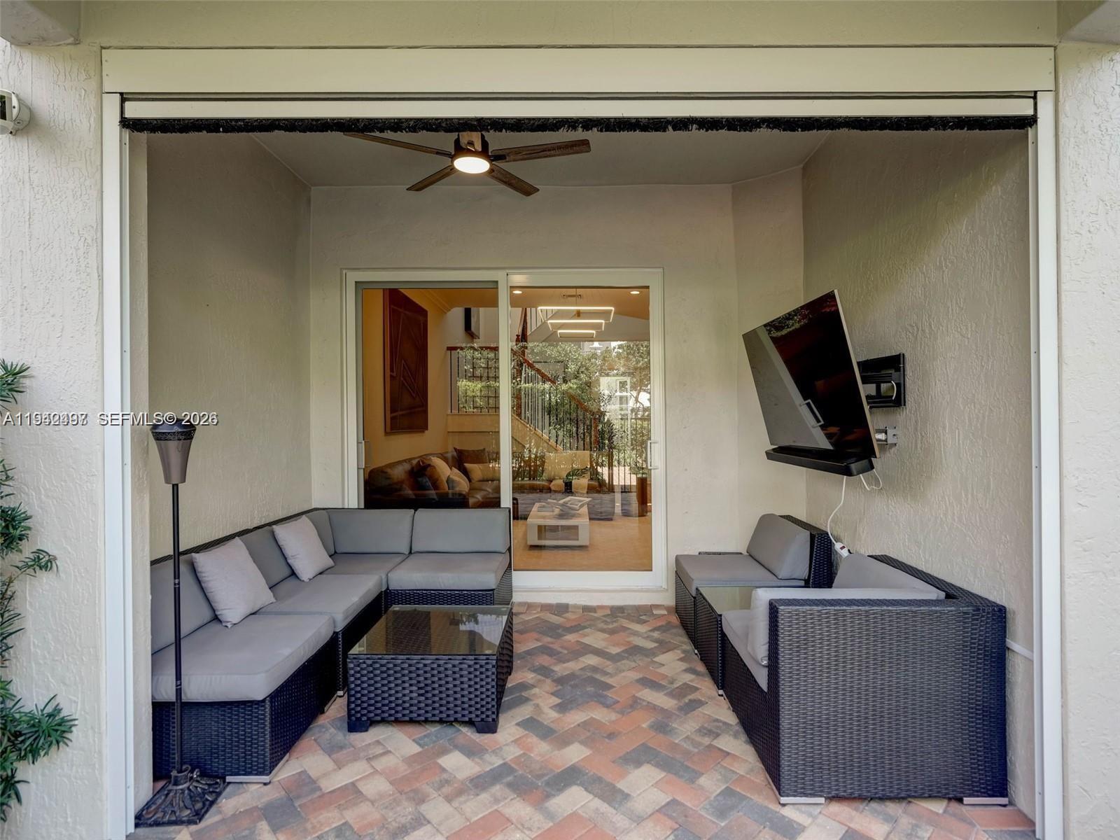 Photo of 963 Harbor Vw S  (963), Hollywood, Florida, 33019 - 