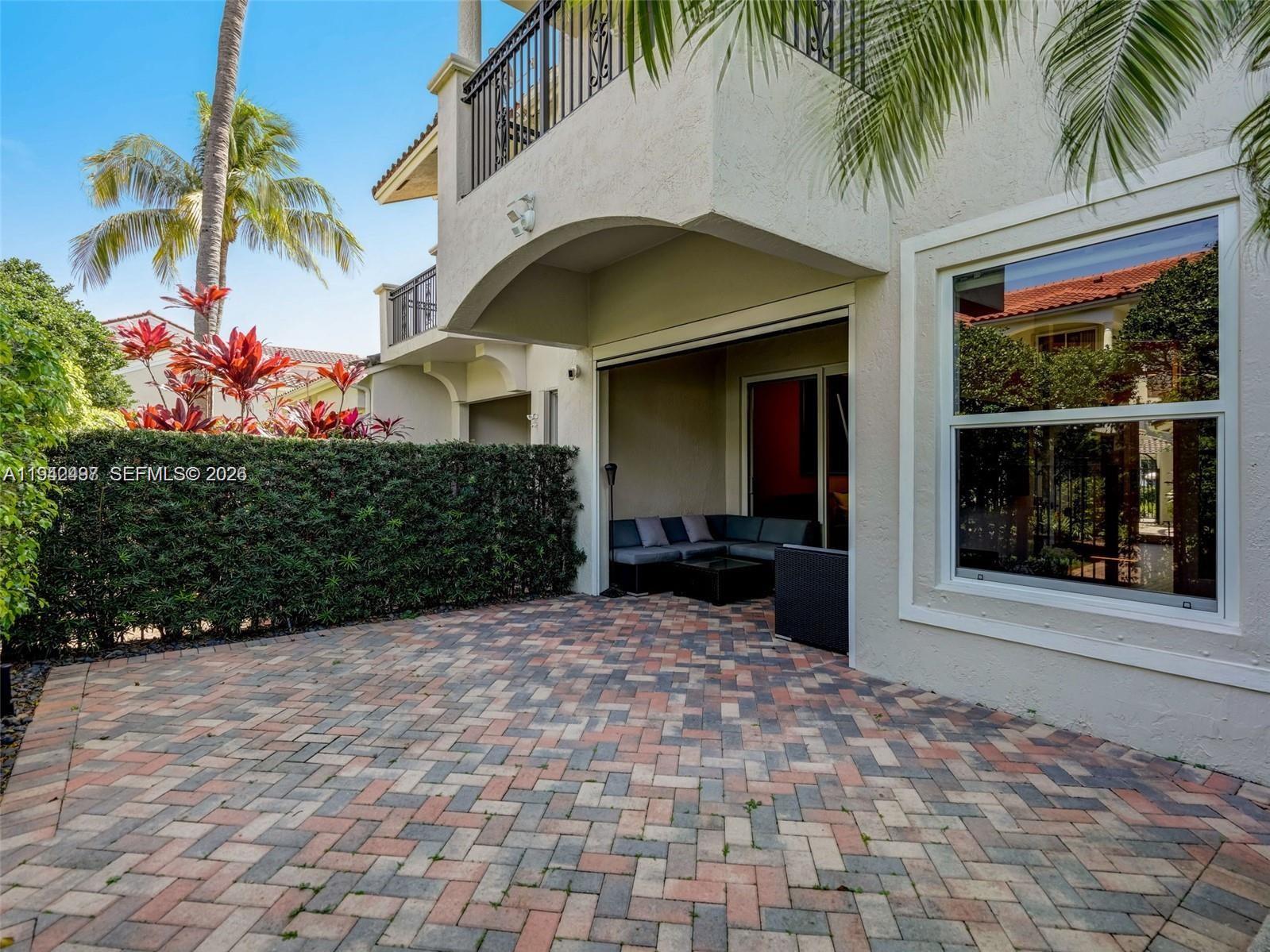 Photo of 963 Harbor Vw S  (963), Hollywood, Florida, 33019 - 