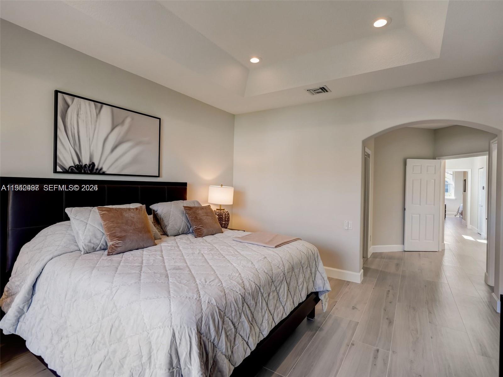 Photo of 963 Harbor Vw S  (963), Hollywood, Florida, 33019 - 