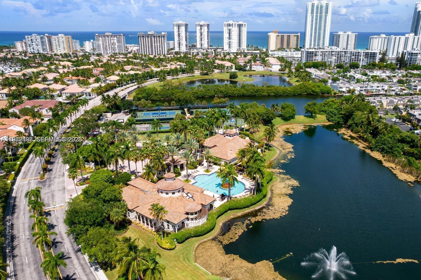 Photo of 963 Harbor Vw S  (963), Hollywood, Florida, 33019 - 