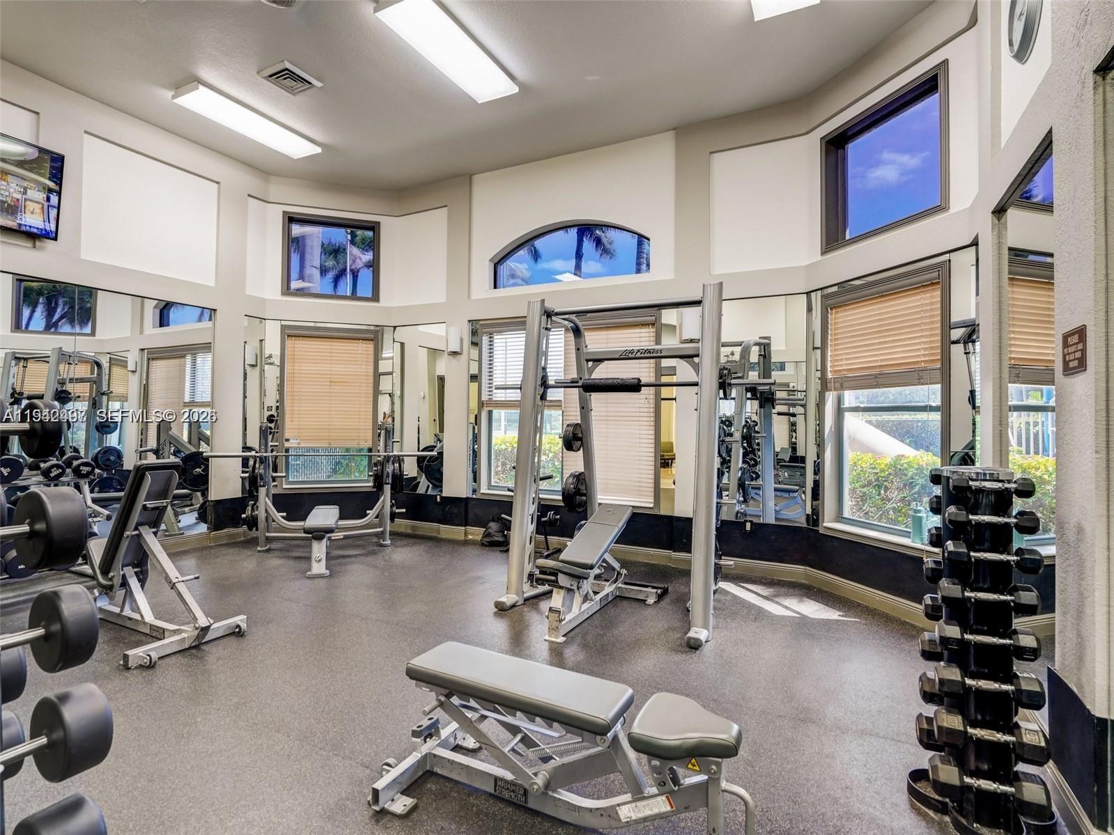 Photo of 963 Harbor Vw S  (963), Hollywood, Florida, 33019 - 