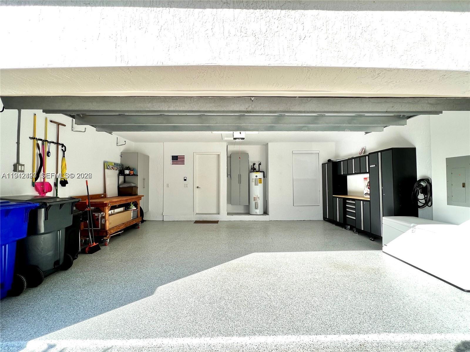 Photo of 963 Harbor Vw S  (963), Hollywood, Florida, 33019 - 