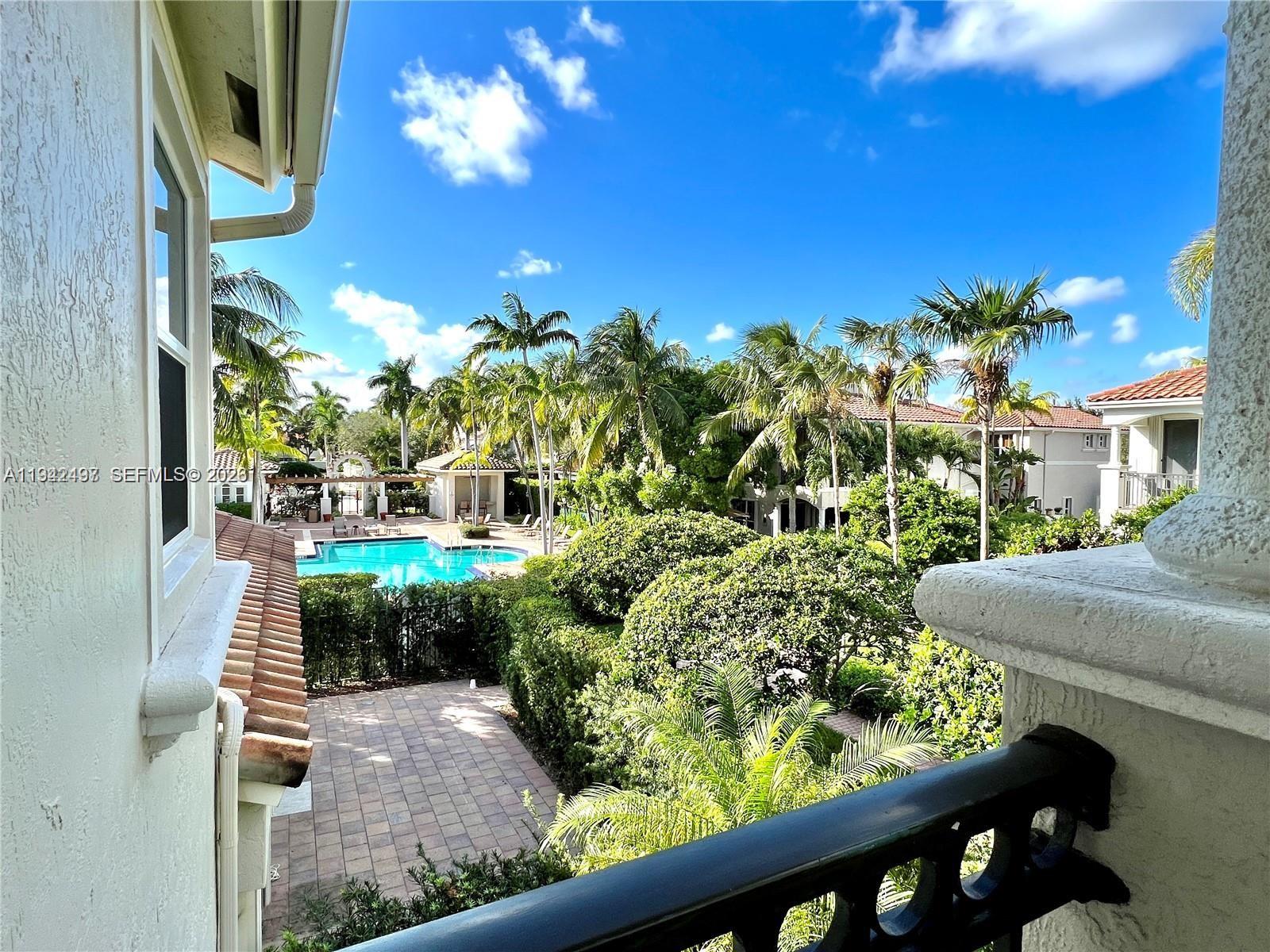 Photo of 963 Harbor Vw S  (963), Hollywood, Florida, 33019 - 